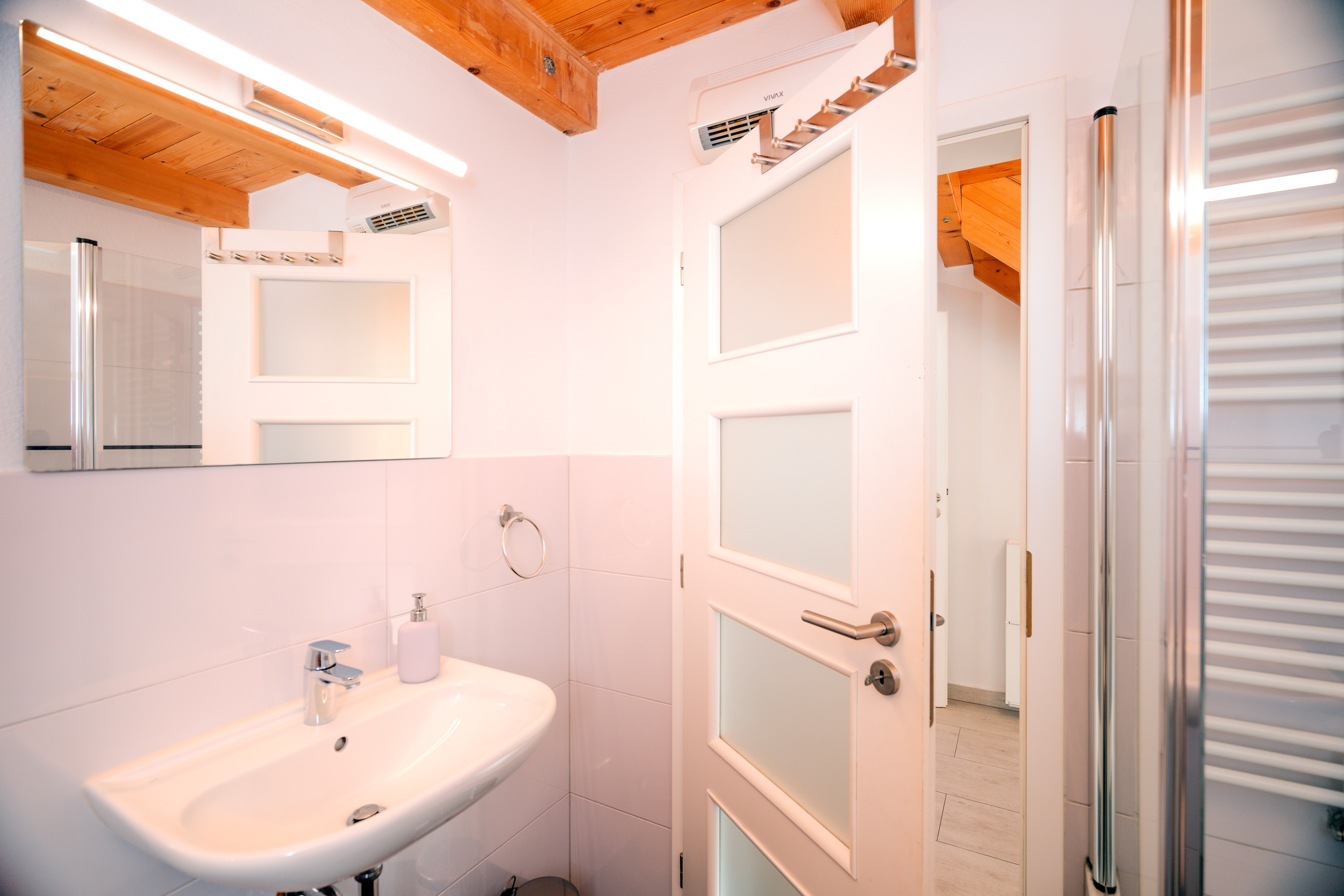 Four bedroom house with terrace and sea view Svirče, Hvar  K