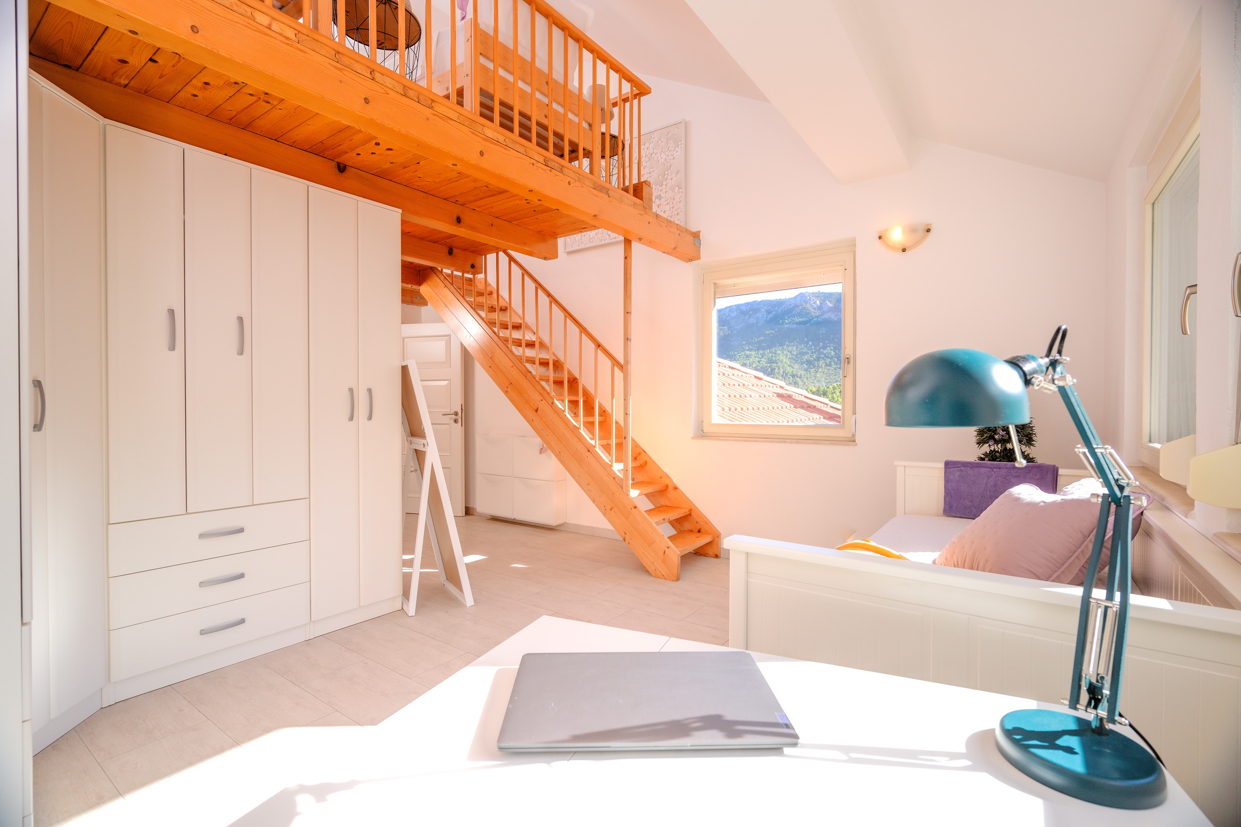 Four bedroom house with terrace and sea view Svirče, Hvar  K