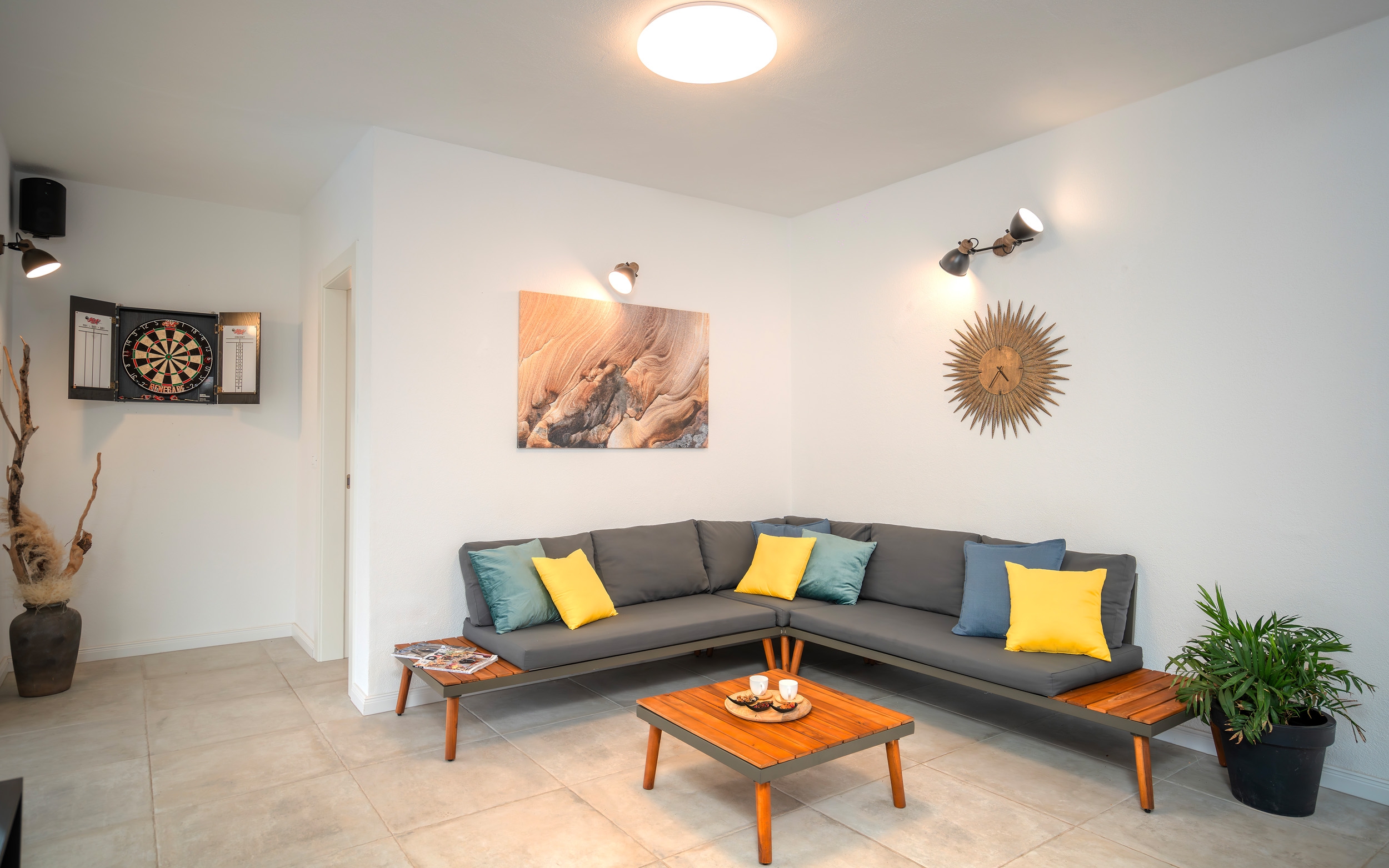 Top Hvar Svirče Top Hvar Svirče