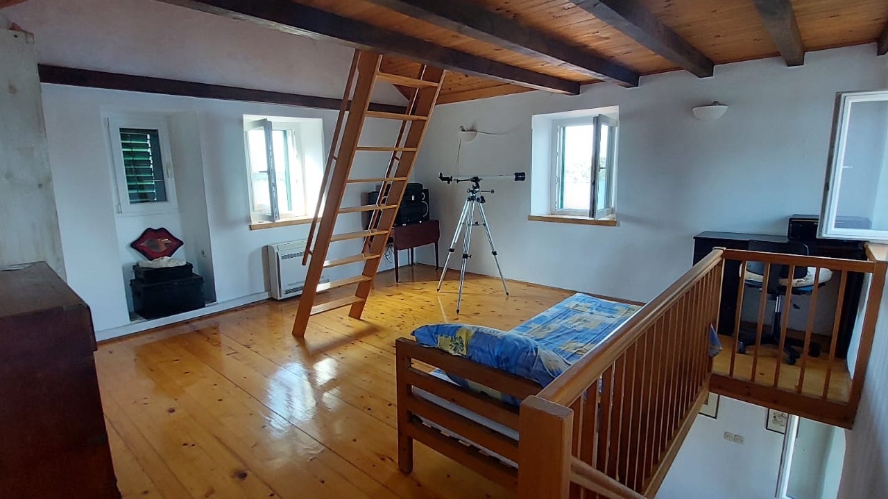 Three bedroom house with air-conditioning Šibenik  K