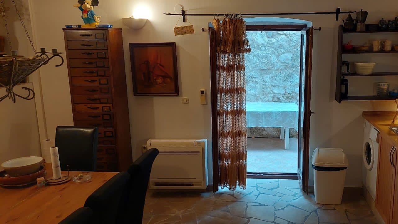 Three bedroom house with air-conditioning Šibenik  K