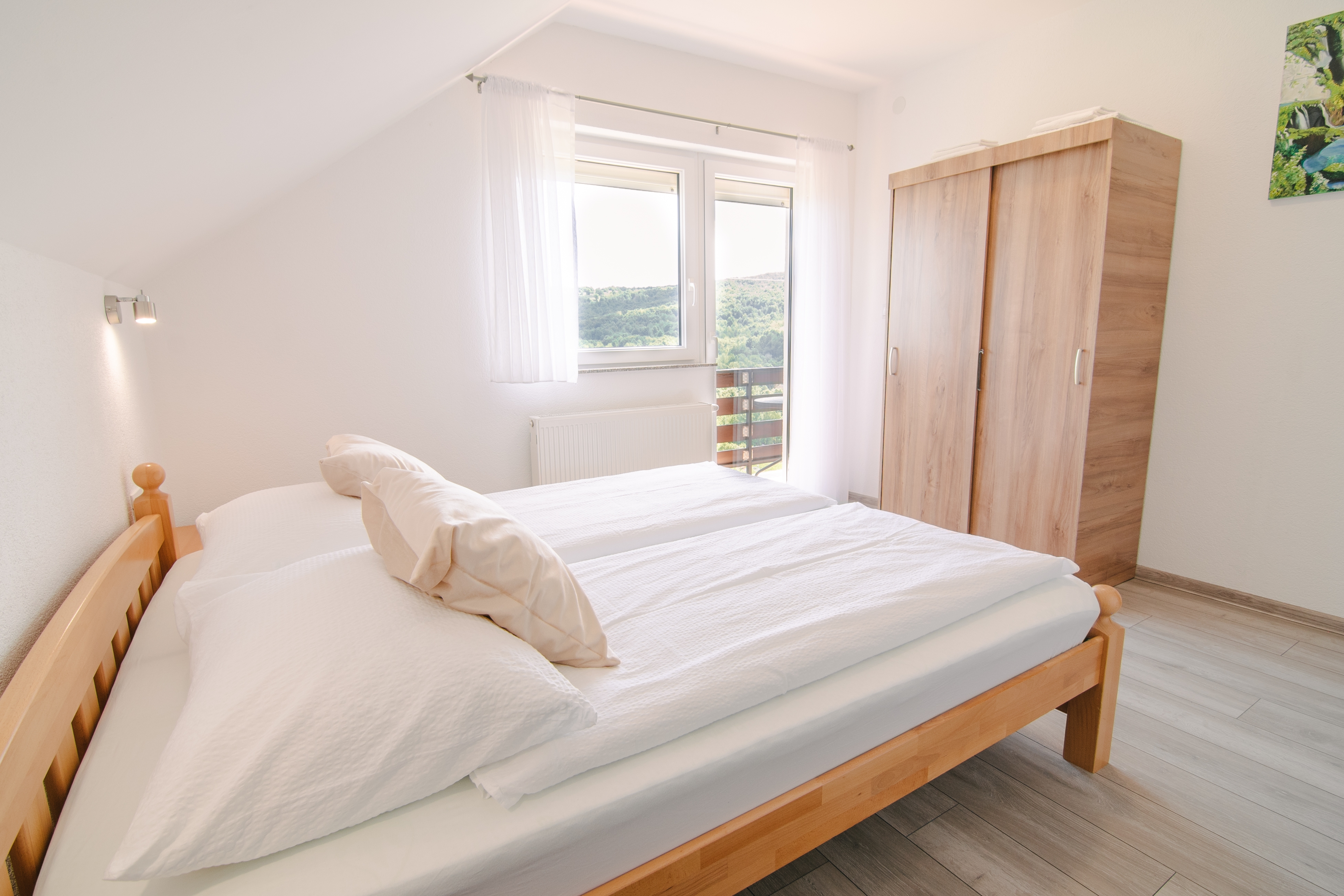 Two bedroom apartment with terrace Seliste Dreznicko, Plitvice  A-a