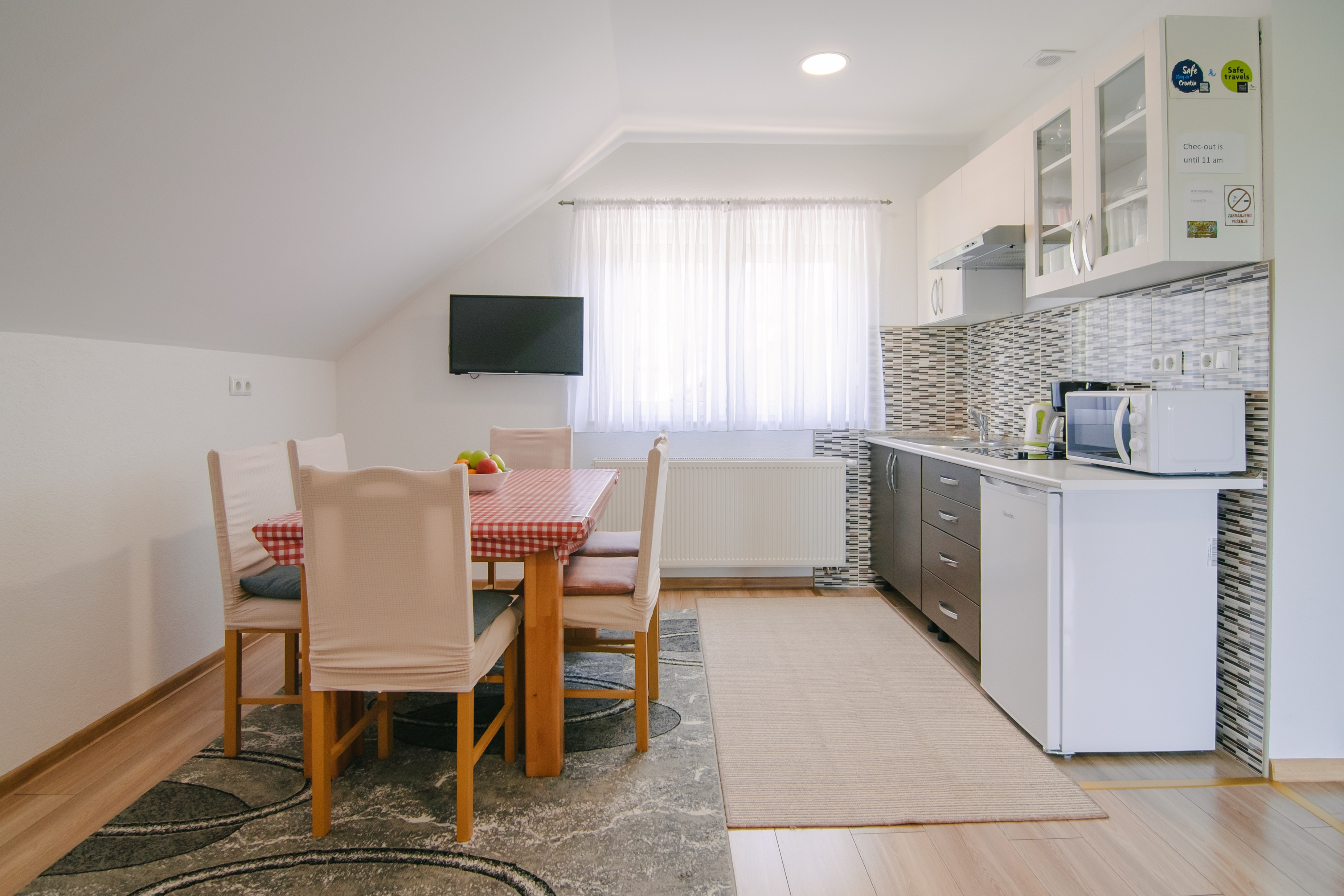 Top Plitvice Selište Drežničko Top Plitvice Selište Drežničko