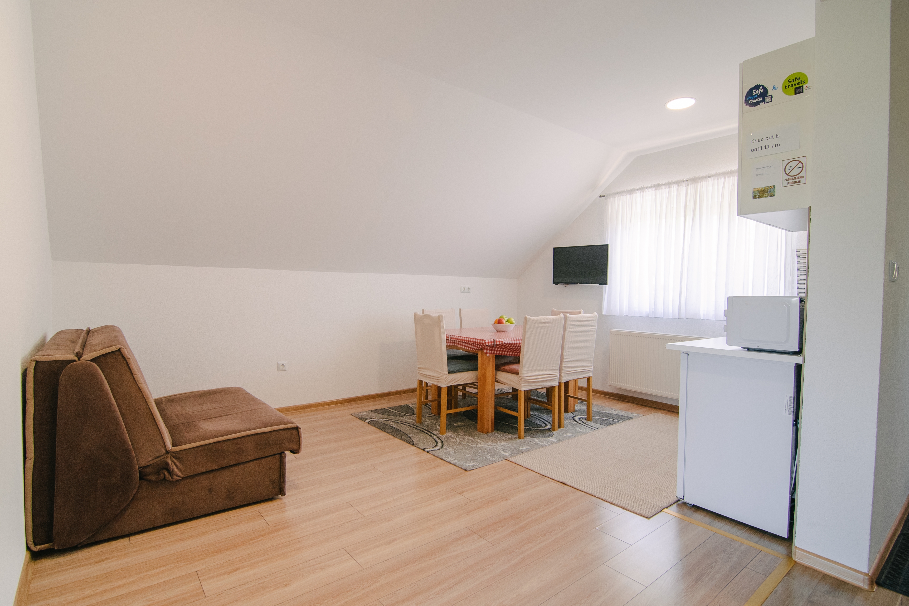 Two bedroom apartment with terrace Seliste Dreznicko, Plitvice (A-23993-a)