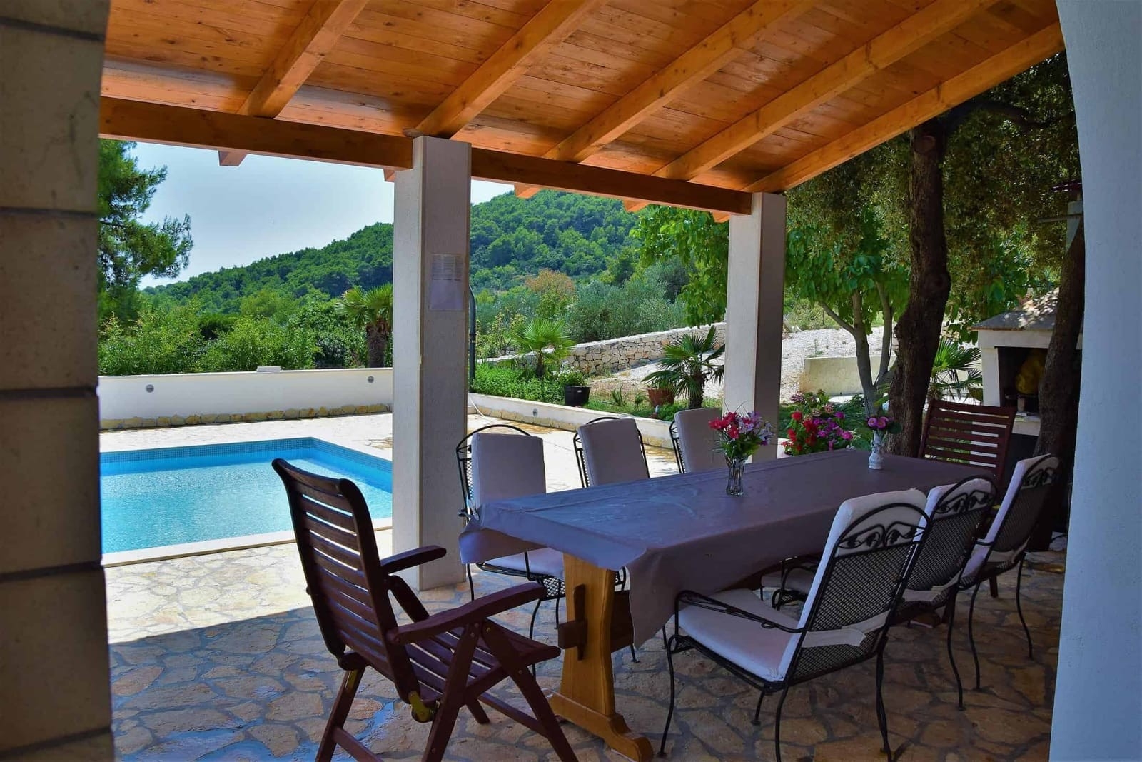 Four bedroom house with terrace Selca, Brač  K