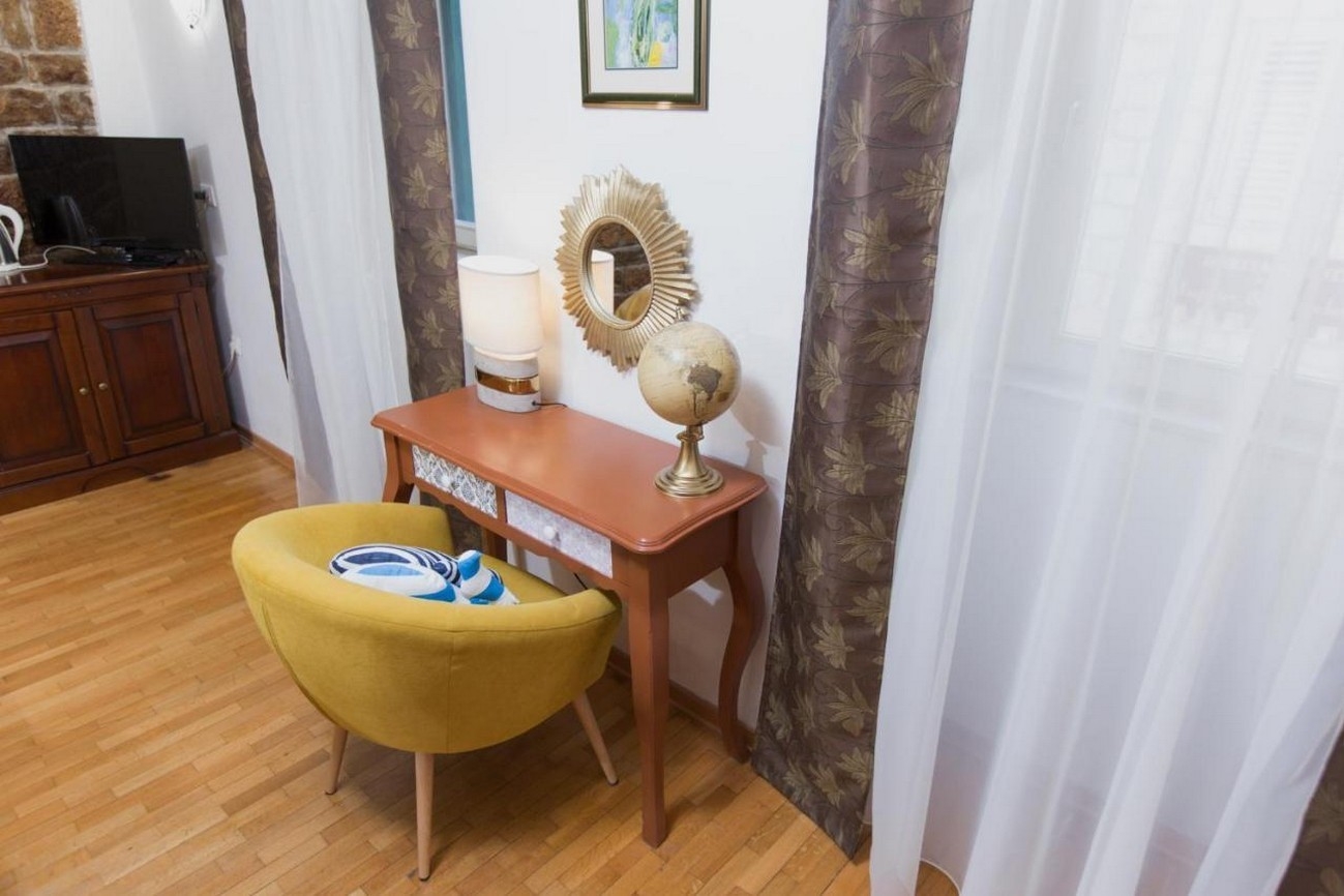 Room with air-conditioning Split  S-a