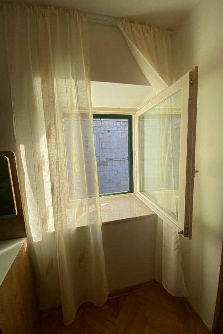 Room with air-conditioning Split  S-b