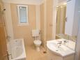 Kúpeľňa Zubovići, Kúpeľňa v ubytovacej jednotke apartment, domáci miláčikovia povolení a WiFi.