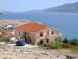 Szálláshely Zubovići, Pag, Szálláshely 240 - Apartmanok a tenger közelében kavicsos stranddal.