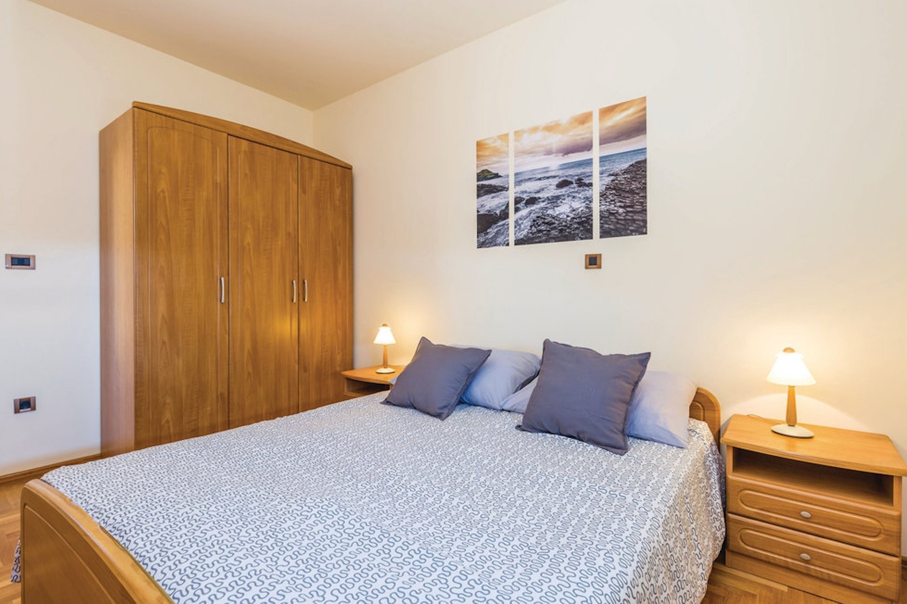 Two bedroom apartment with terrace and sea view Opatija  A-b