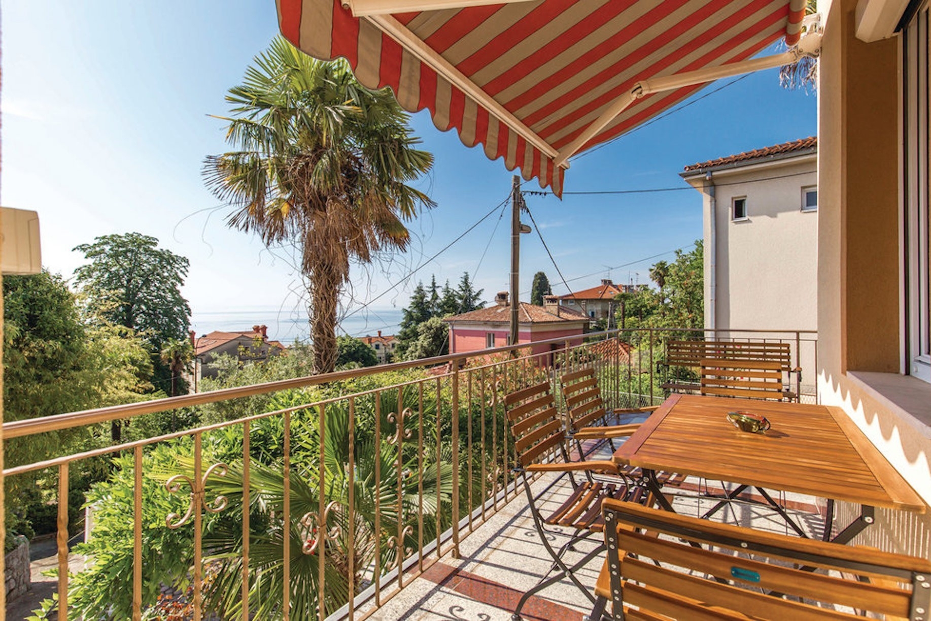 Jednosobni apartman s terasom Opatija  A-a