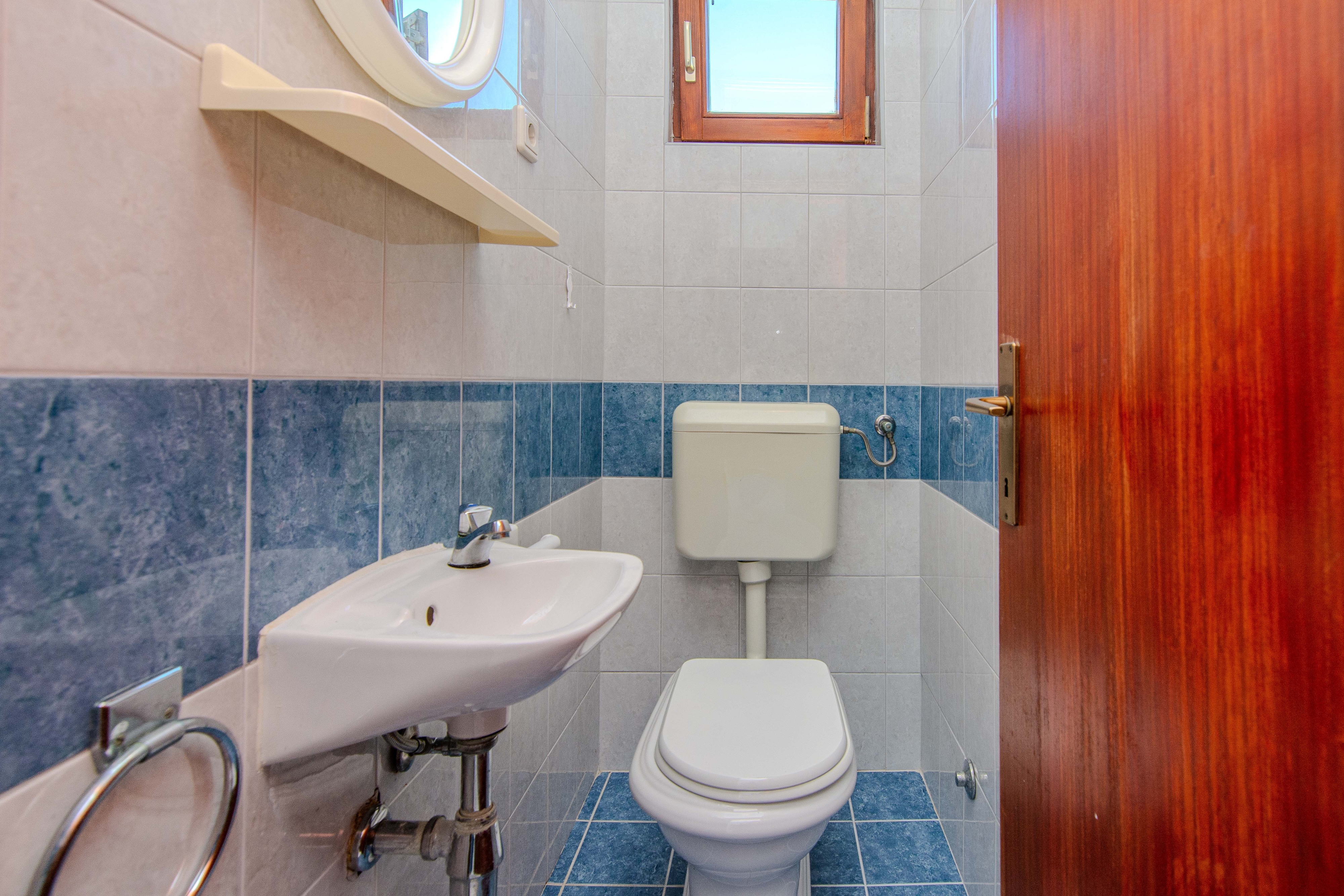One bedroom apartment near beach Privlaka, Zadar  A-a