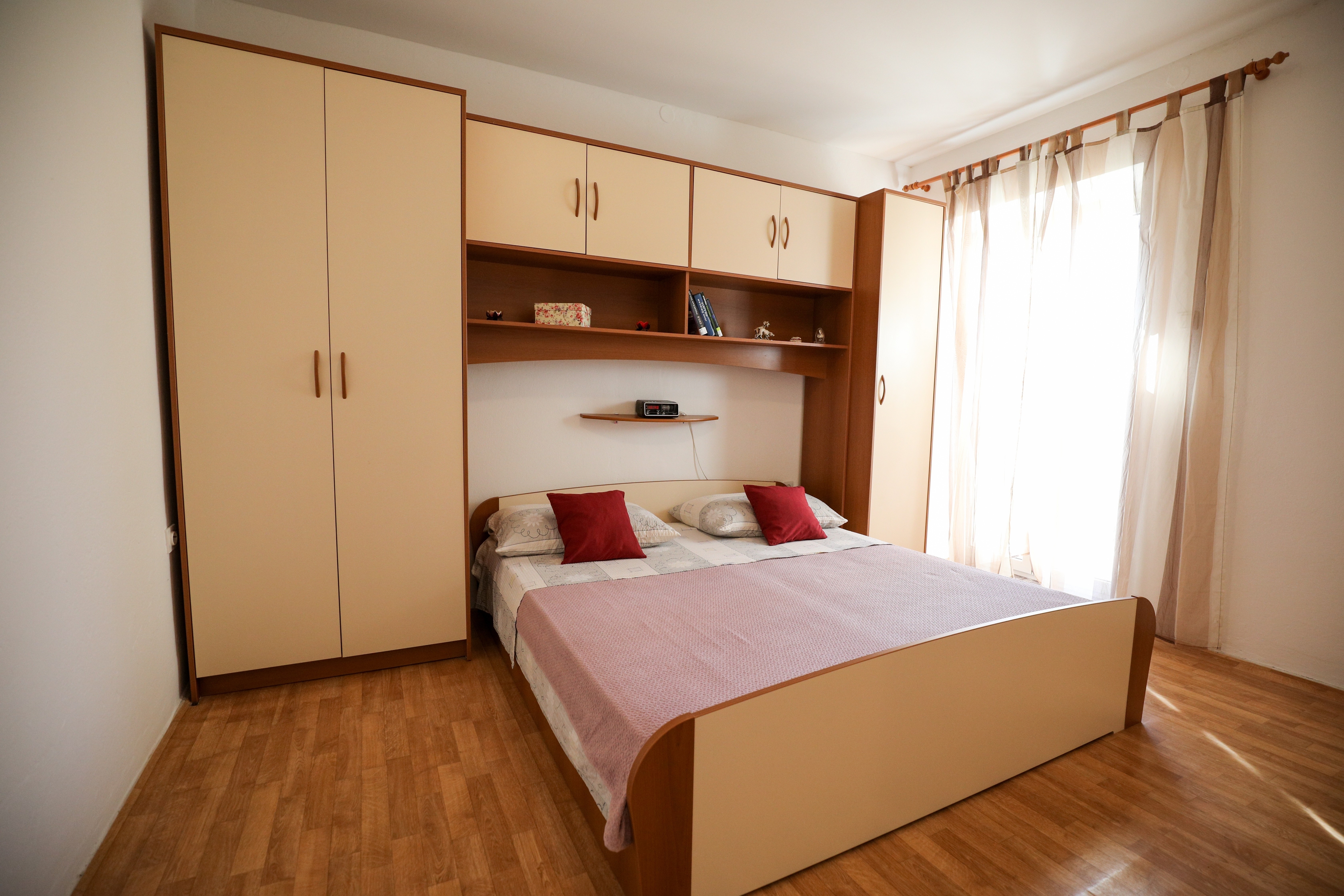 Comfortable and spacious house near beach Kukljica, Ugljan  K