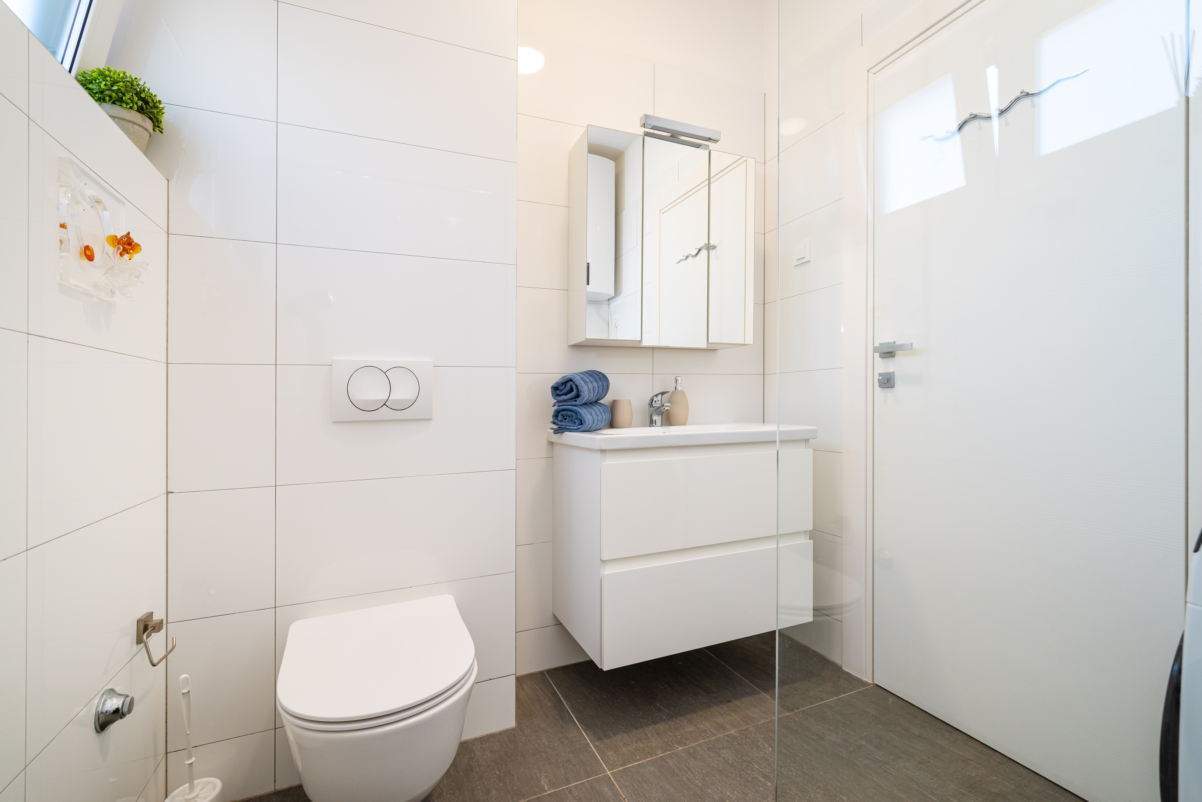 Two bedroom apartment with terrace and sea view Nin, Zadar  A-a