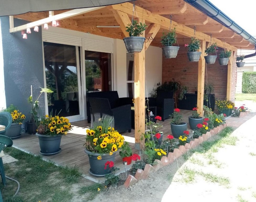 One bedroom apartment with terrace Valpovo, Slavonija  A-a
