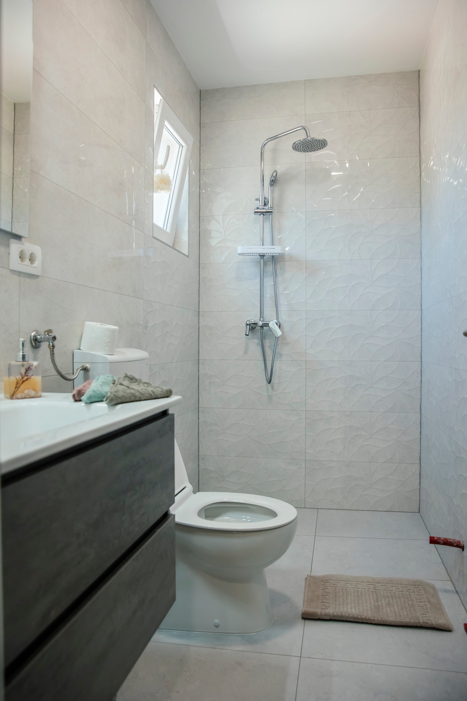 Three bedroom house with terrace Gornji Proložac, Zagora  K