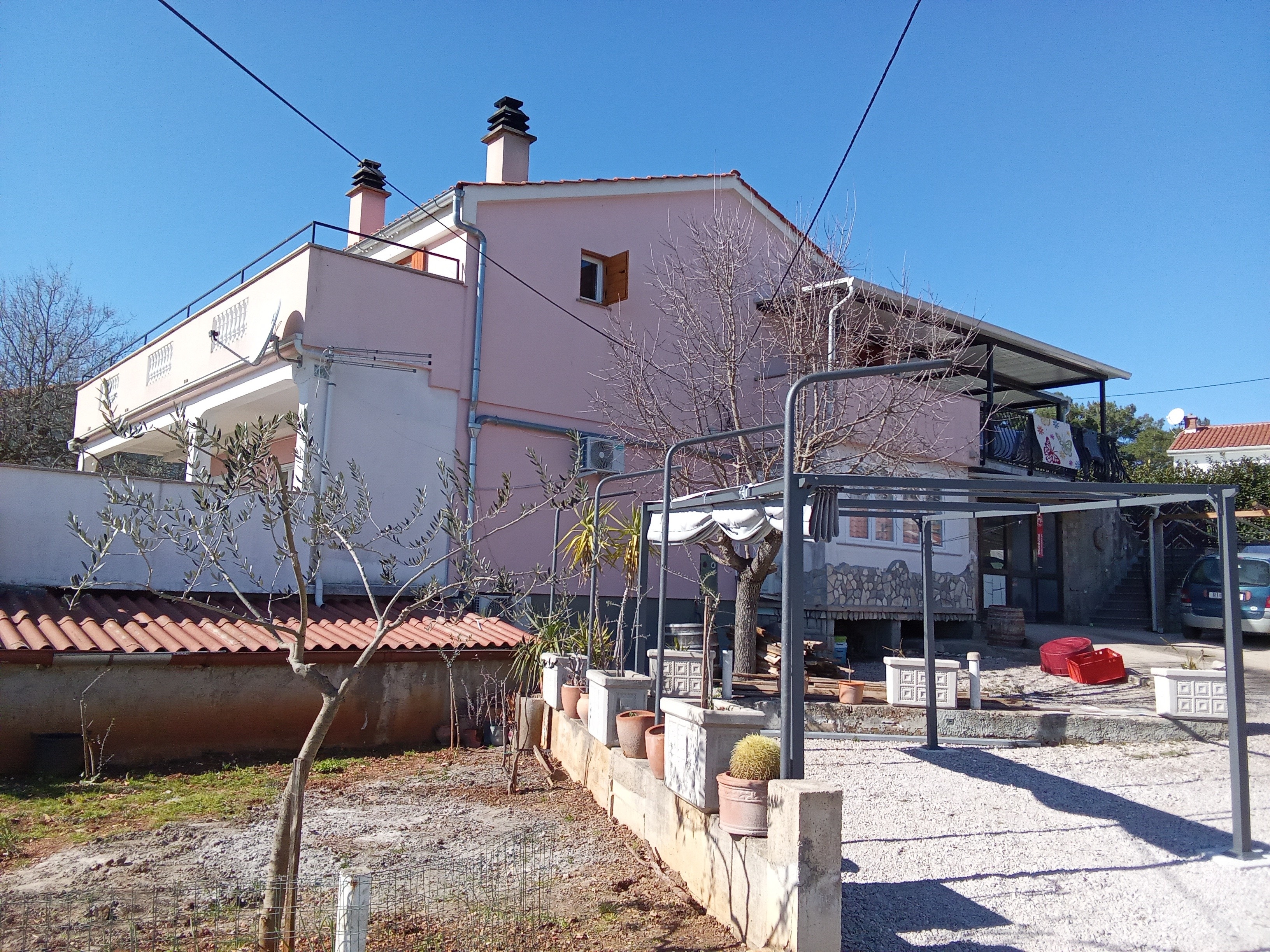 Room with terrace and sea view Vrh, Krk (S-24028-b)