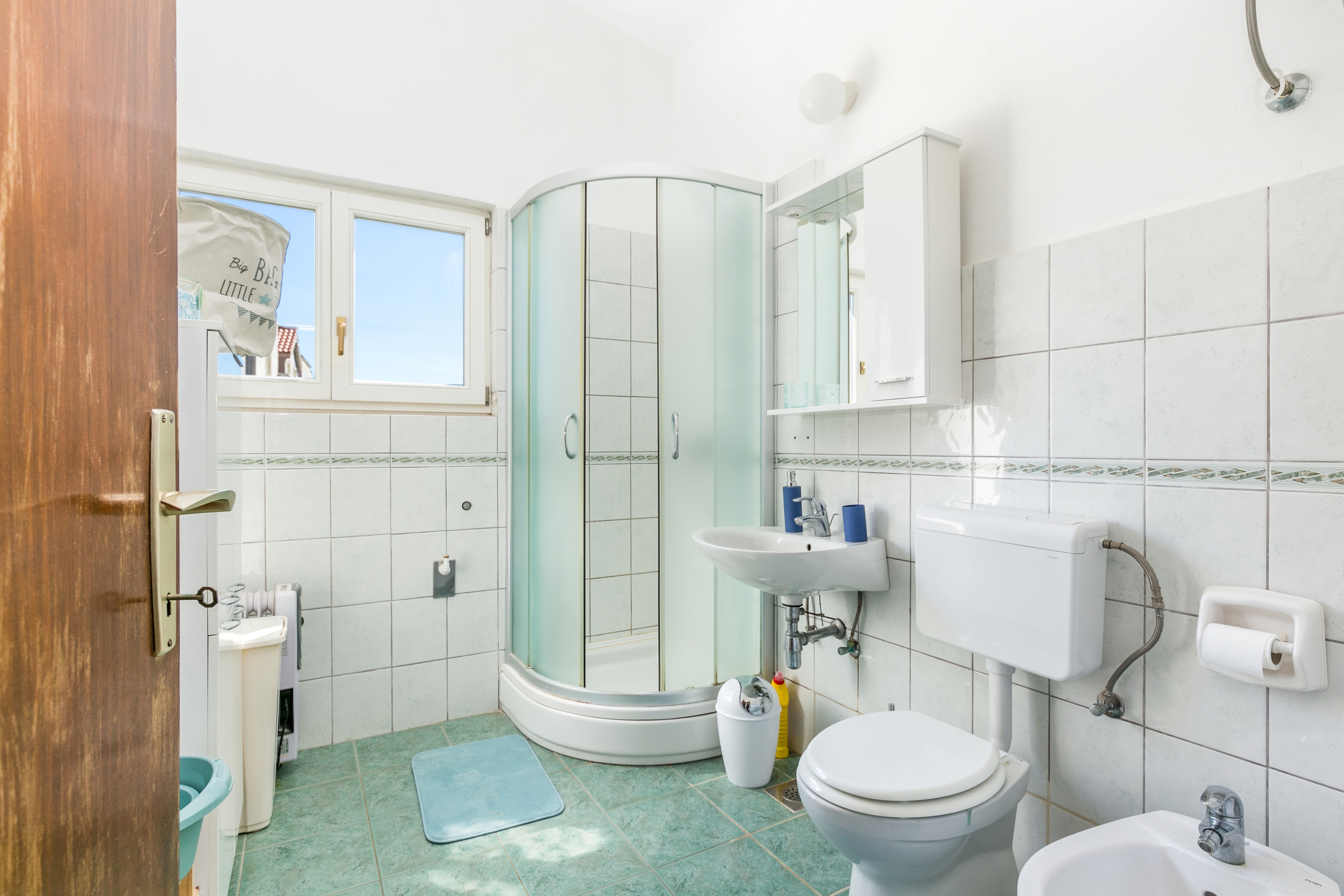Four bedroom house with terrace Okrug Donji, Čiovo  K