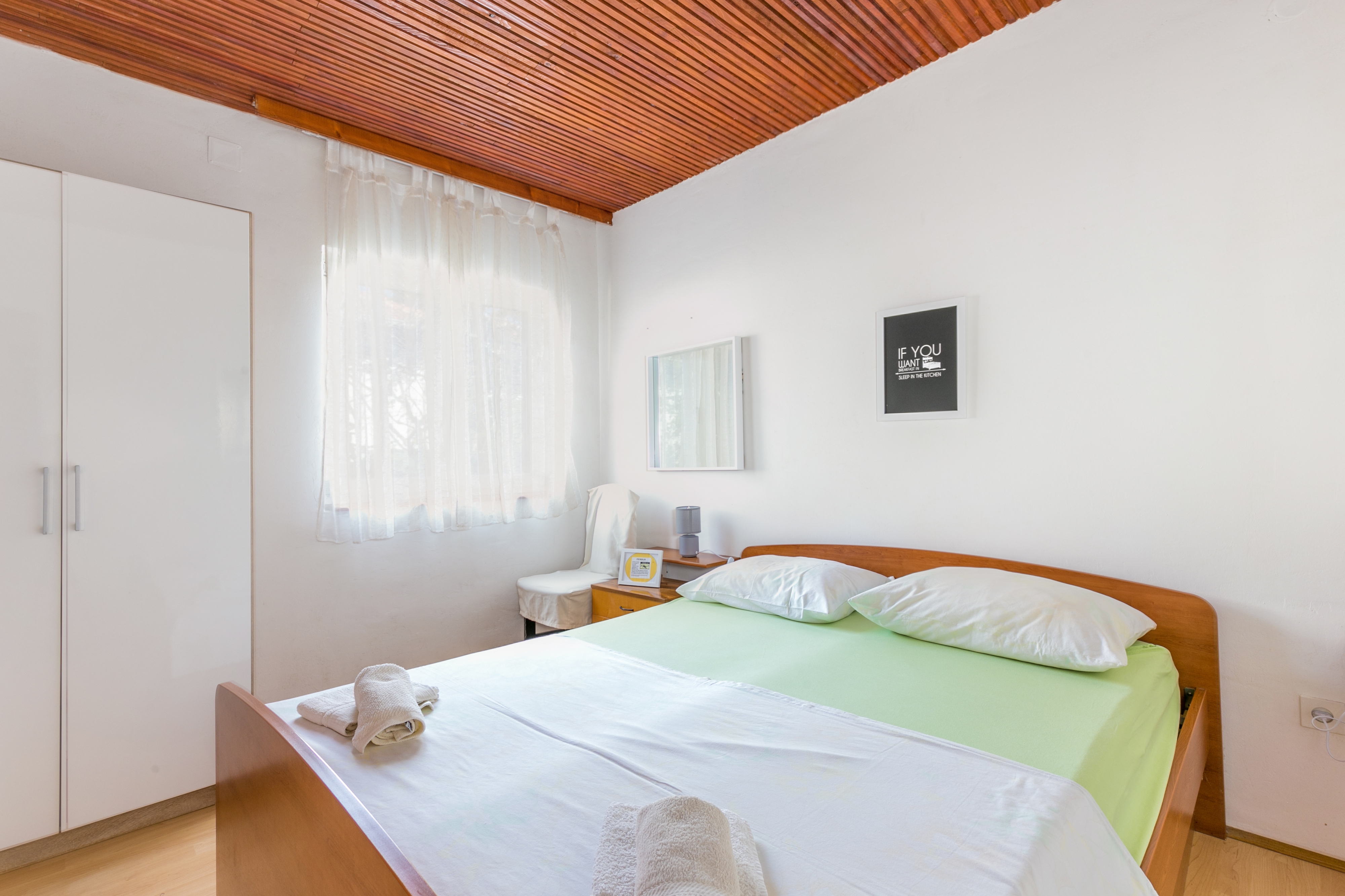 Four bedroom house with terrace Okrug Donji, Čiovo  K