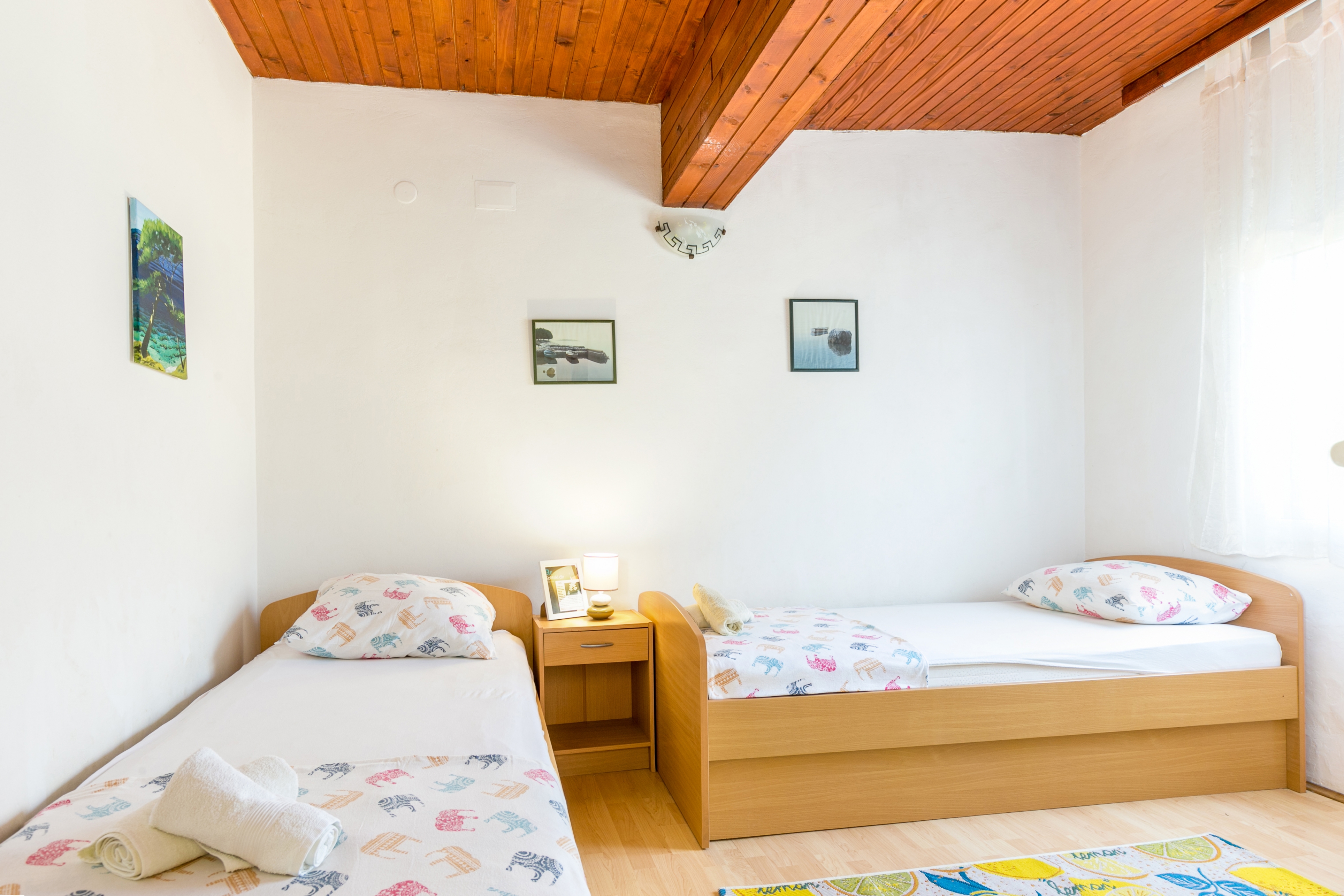 Four bedroom house with terrace Okrug Donji, Čiovo  K