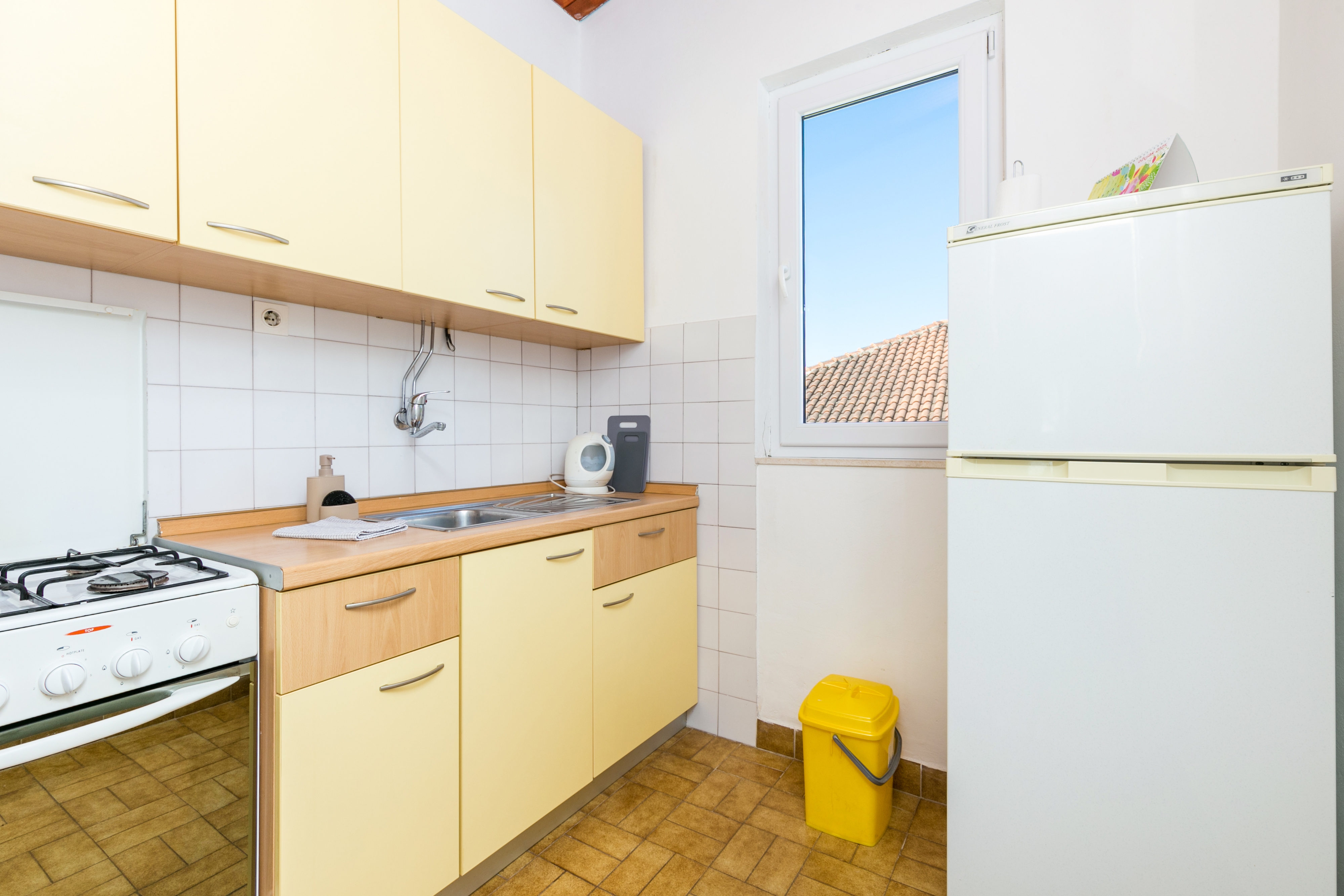 Four bedroom house with terrace Okrug Donji, Čiovo  K