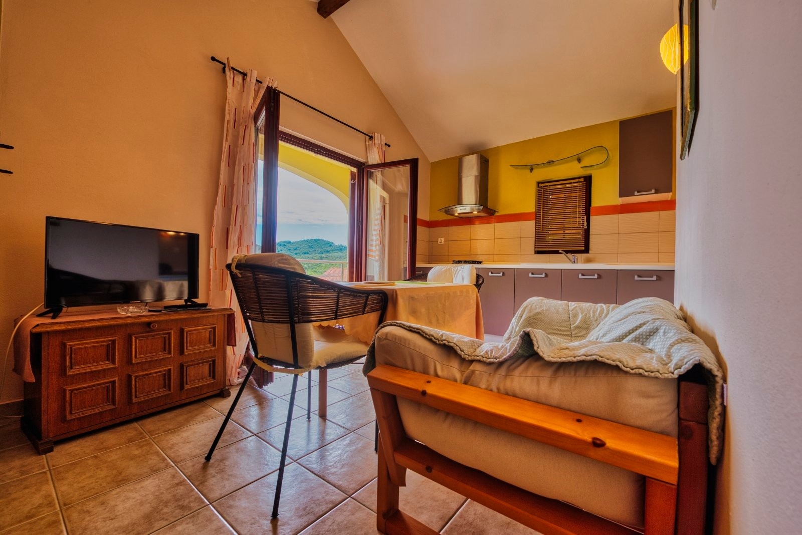 One bedroom apartment with balcony Sali, Dugi otok (A-24032-a) One bedroom apartment with balcony Sali, Dugi otok (A-24032-a)