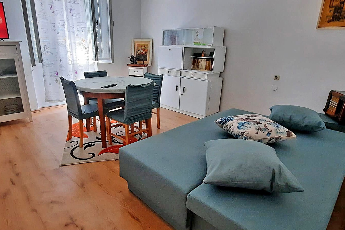 Two bedroom apartment with balcony Šibenik (A-24034-a)
