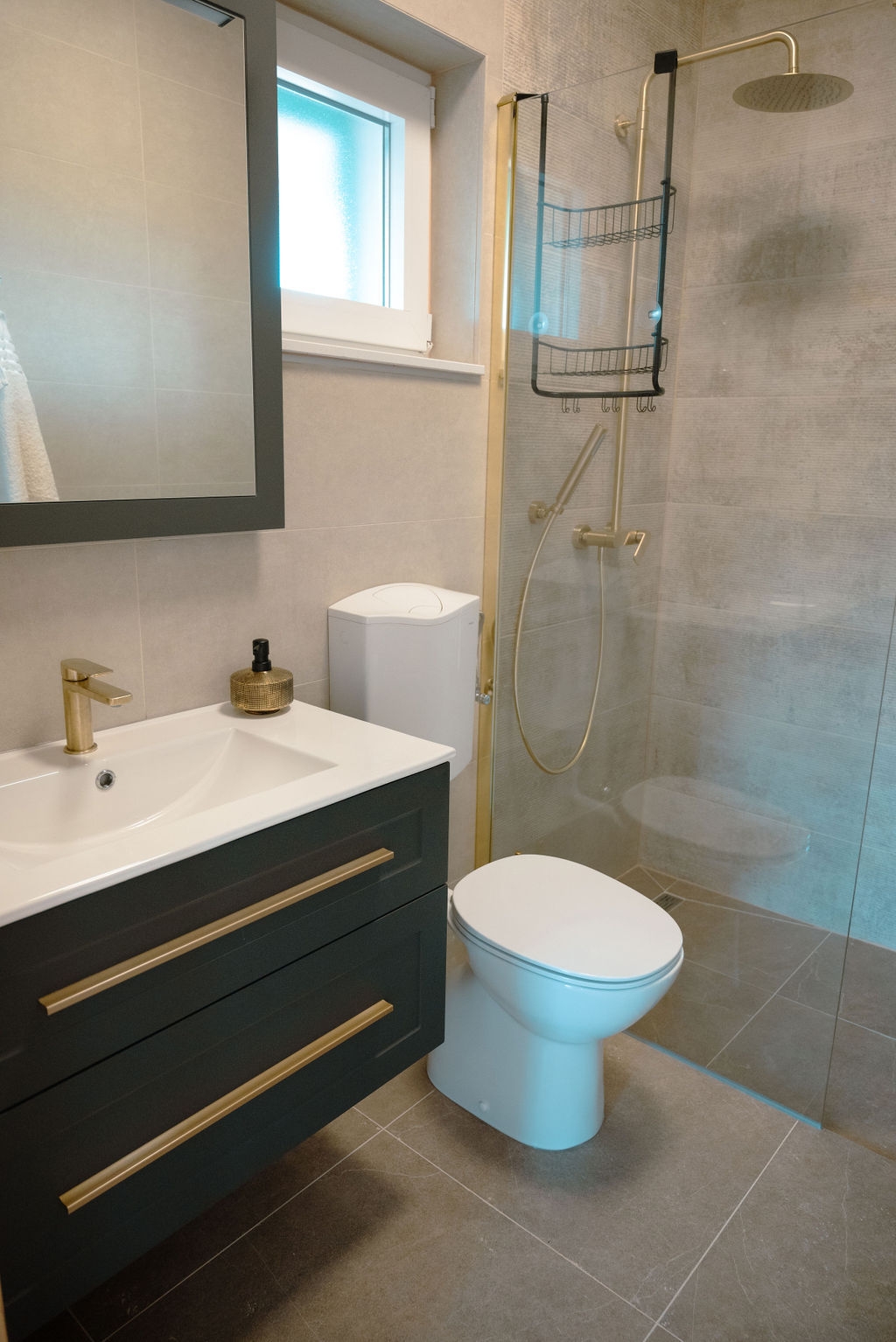 One bedroom house with terrace and sea view Cove Neviđansko Polje, Pašman  K