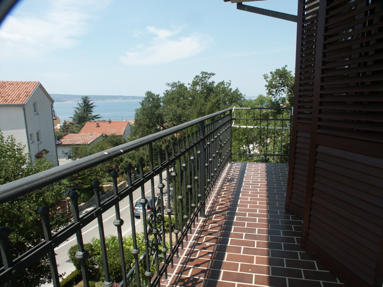 Two bedroom apartment with terrace and sea view Selce, Crikvenica  A-b