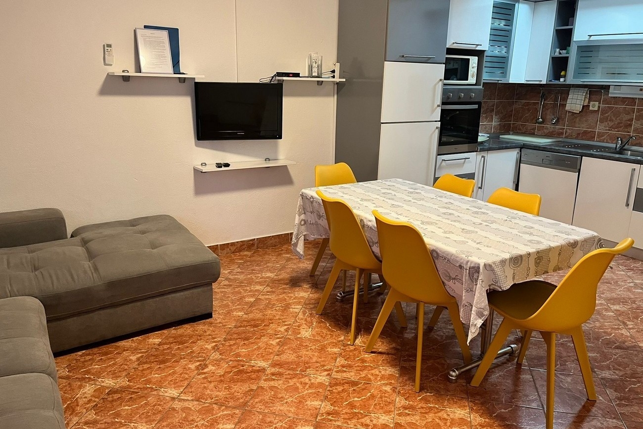 Three bedroom apartment with terrace Kanica, Rogoznica (A-24043-c) Three bedroom apartment with terrace Kanica, Rogoznica (A-24043-c)