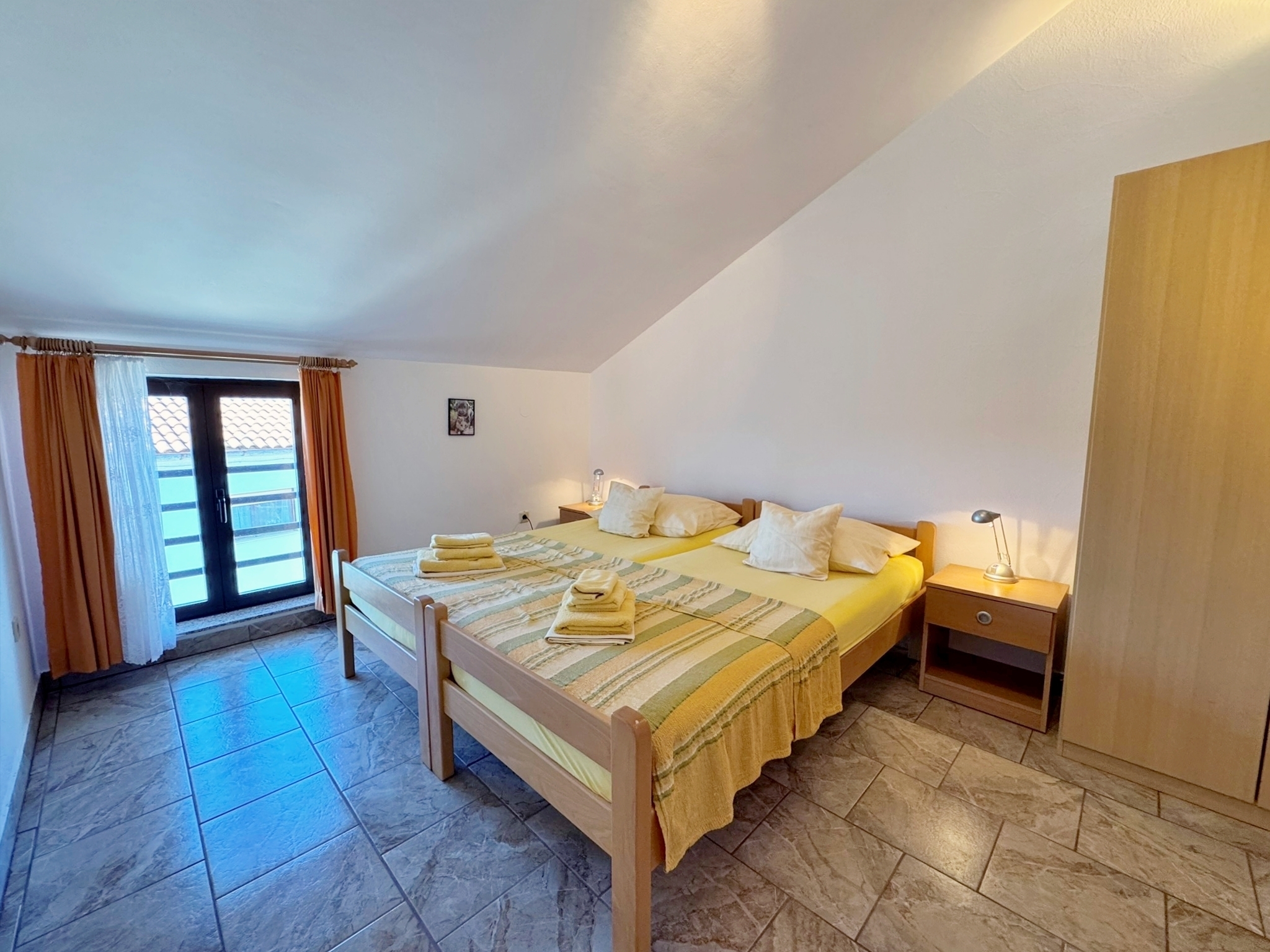 Two bedroom apartment with balcony Soline, Krk  A-a