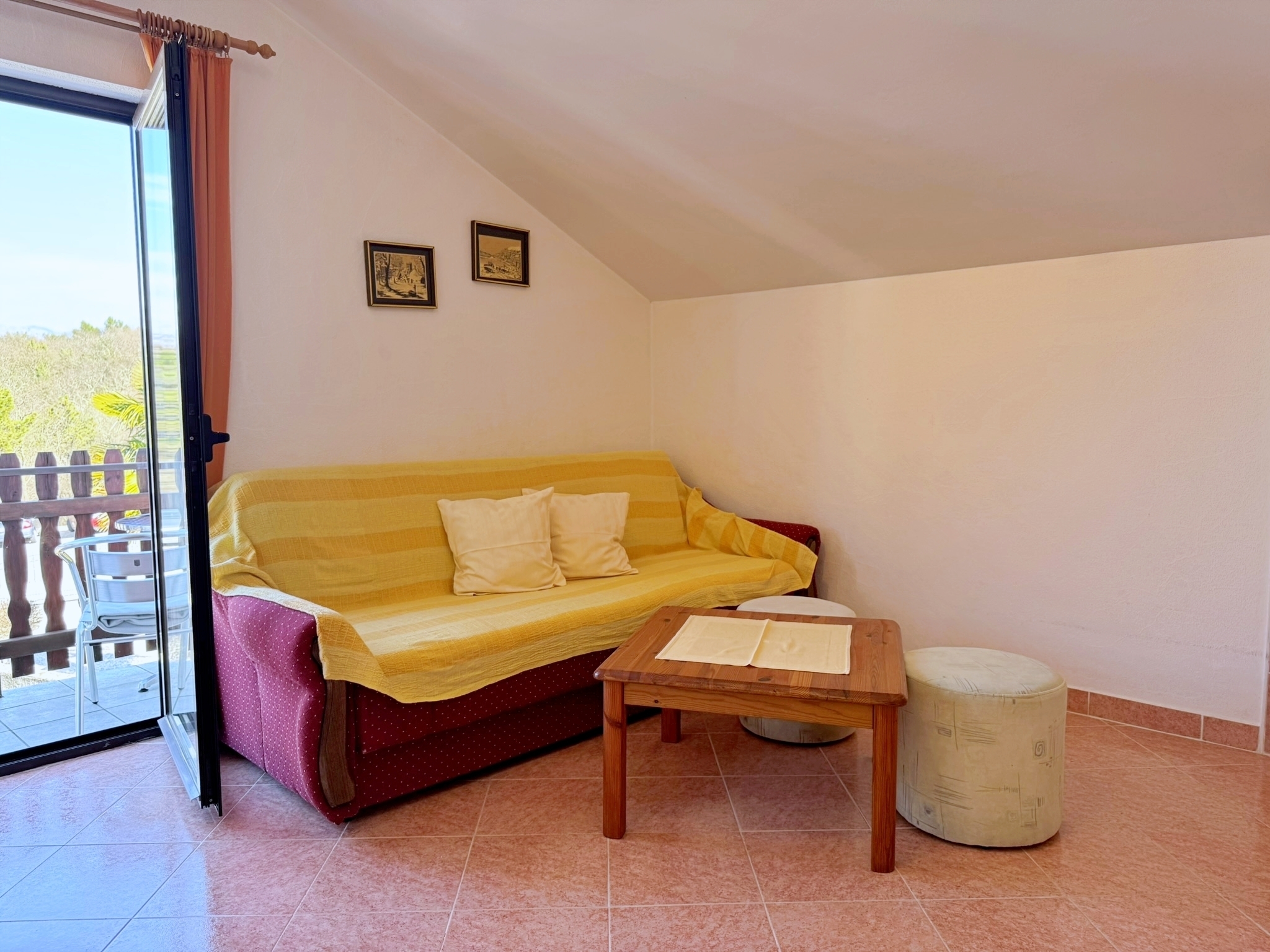Two bedroom apartment with balcony Soline, Krk  A-a