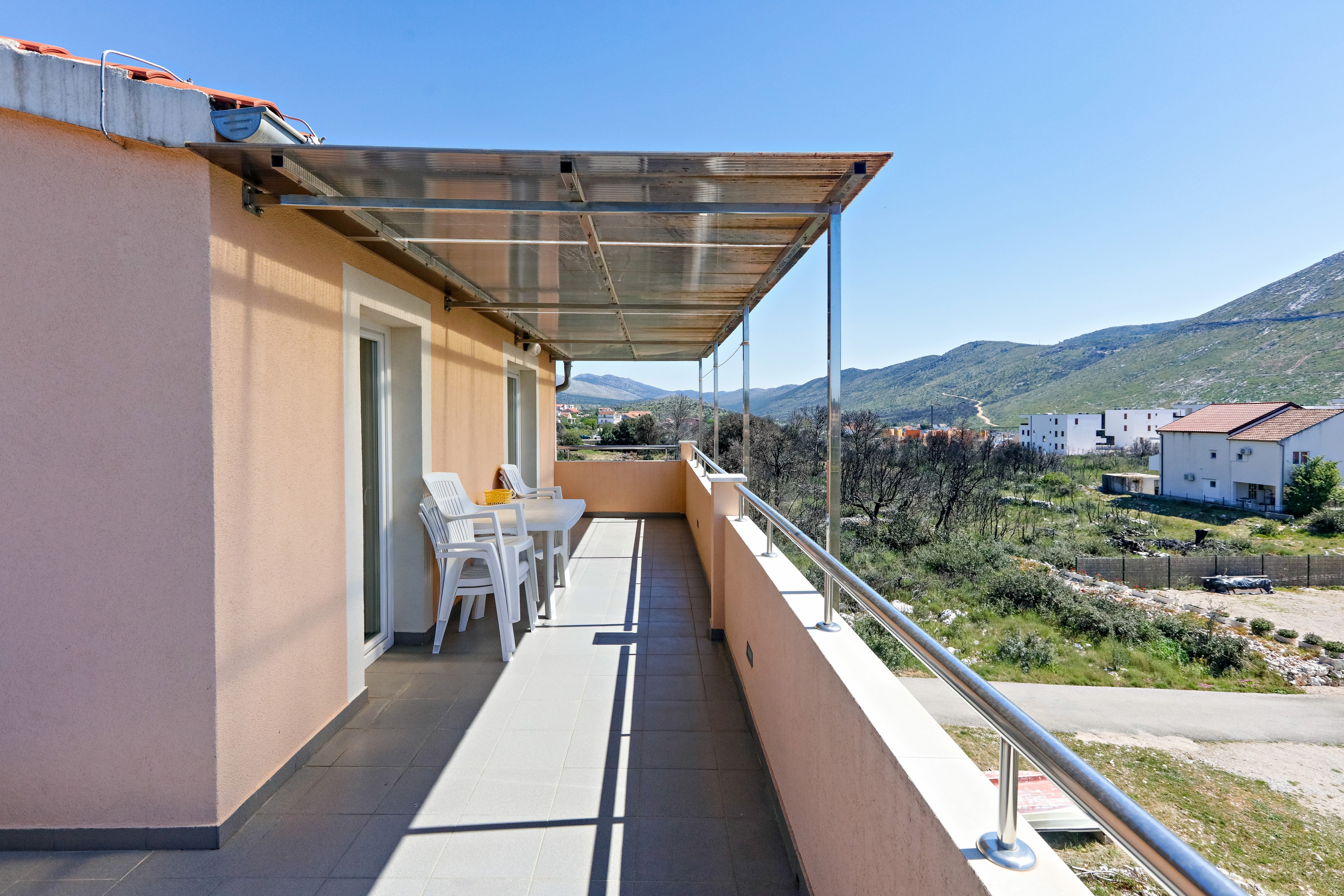Two bedroom apartment with balcony and sea view Grebaštica, Šibenik  A-a