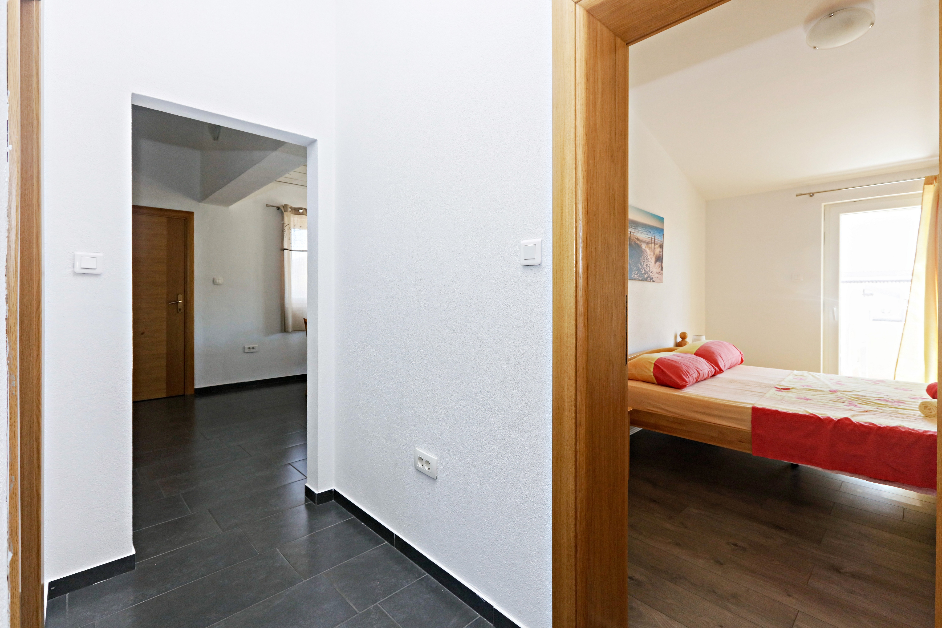 Two bedroom apartment with balcony and sea view Grebaštica, Šibenik  A-a
