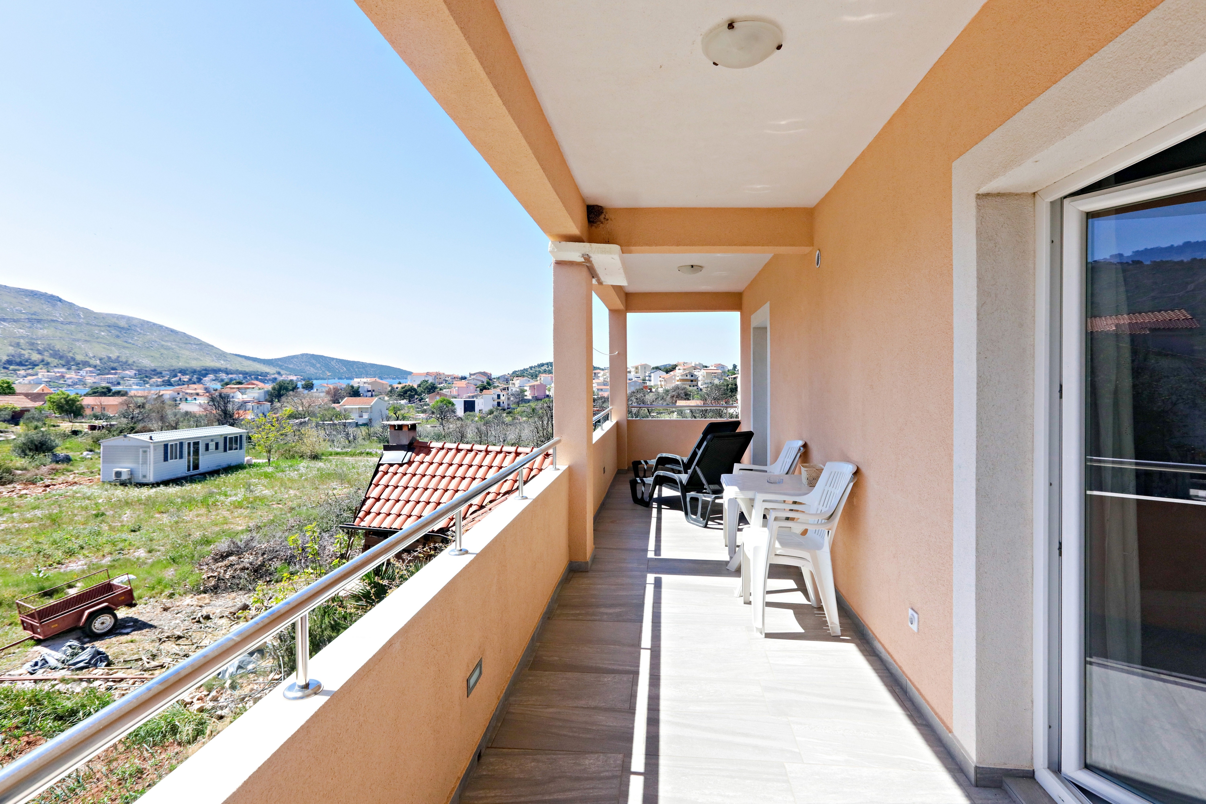 One bedroom apartment with balcony Grebaštica, Šibenik  A-c