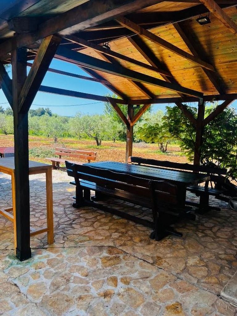 Two bedroom apartment with terrace Plano, Trogir  A-a