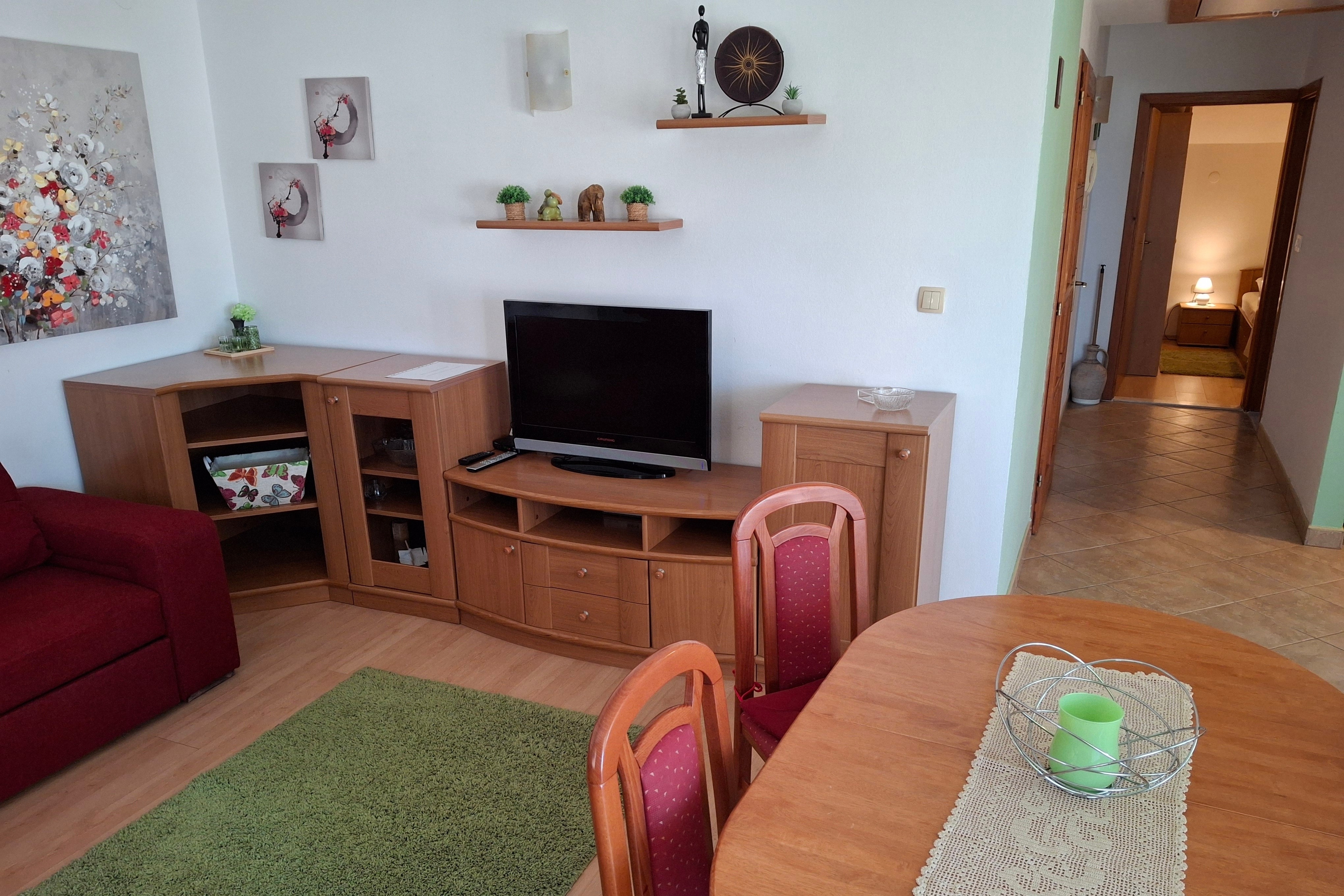 Two bedroom apartment with terrace Sveti Filip i Jakov, Biograd (A-24057-a) Two bedroom apartment with terrace Sveti Filip i Jakov, Biograd (A-24057-a)