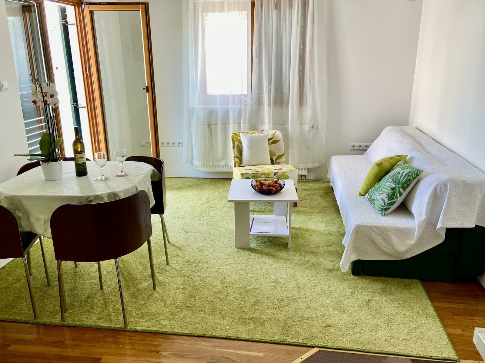 One bedroom apartment with balcony Korčula (A-24058-a)