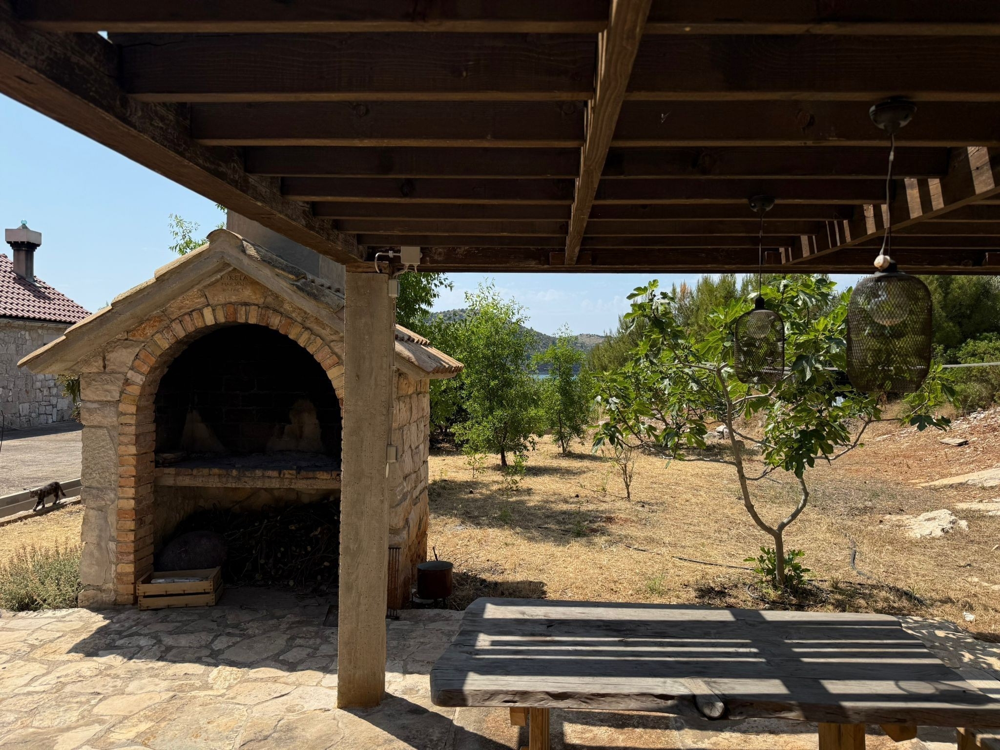 Three bedroom house near beach Skrivena Luka, Lastovo (K-24059) Three bedroom house near beach Skrivena Luka, Lastovo (K-24059)