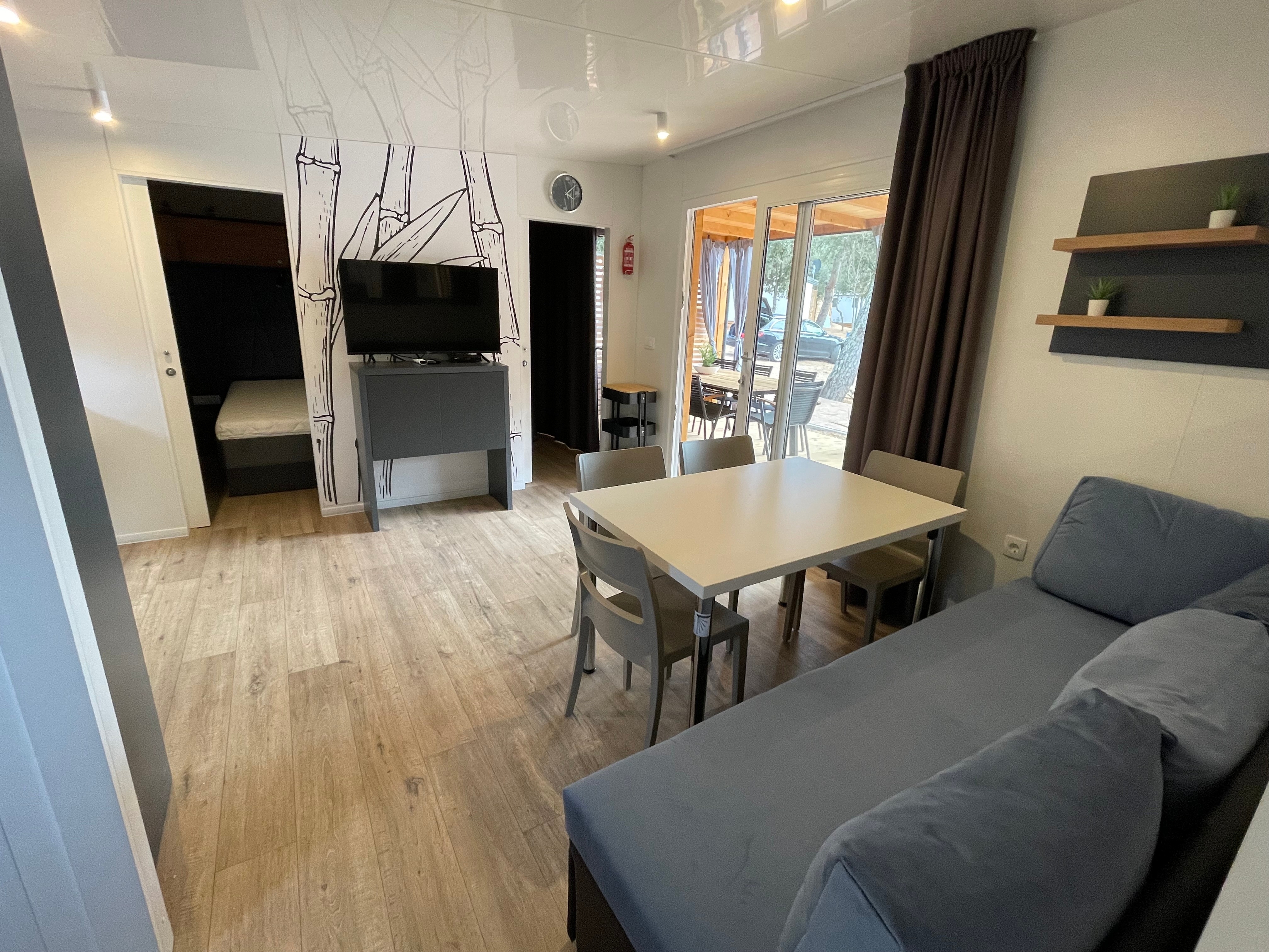 Three bedroom apartment with terrace Biograd na Moru, Biograd (A-24065-a)