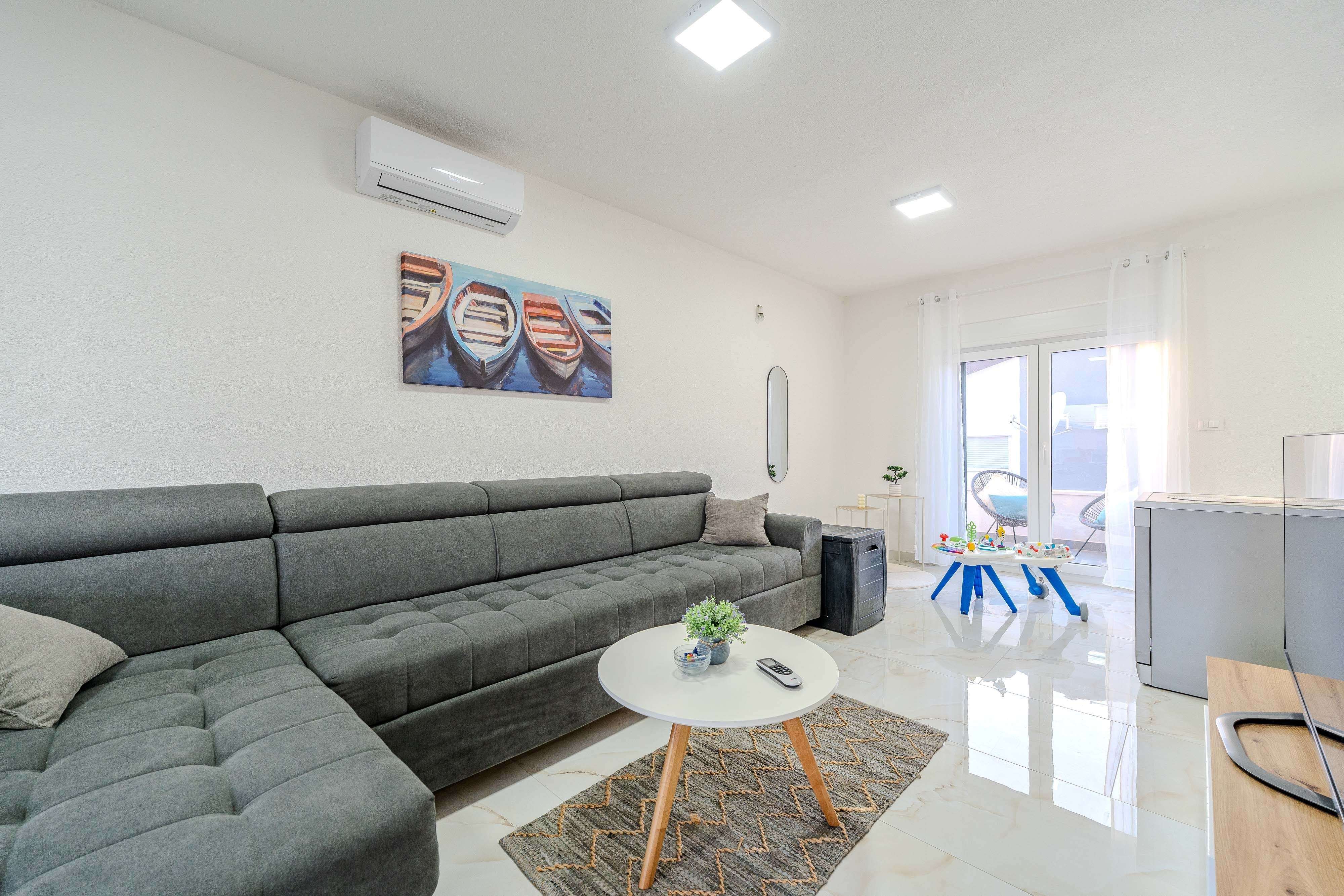 Two bedroom apartment with terrace and sea view Vir  A-a