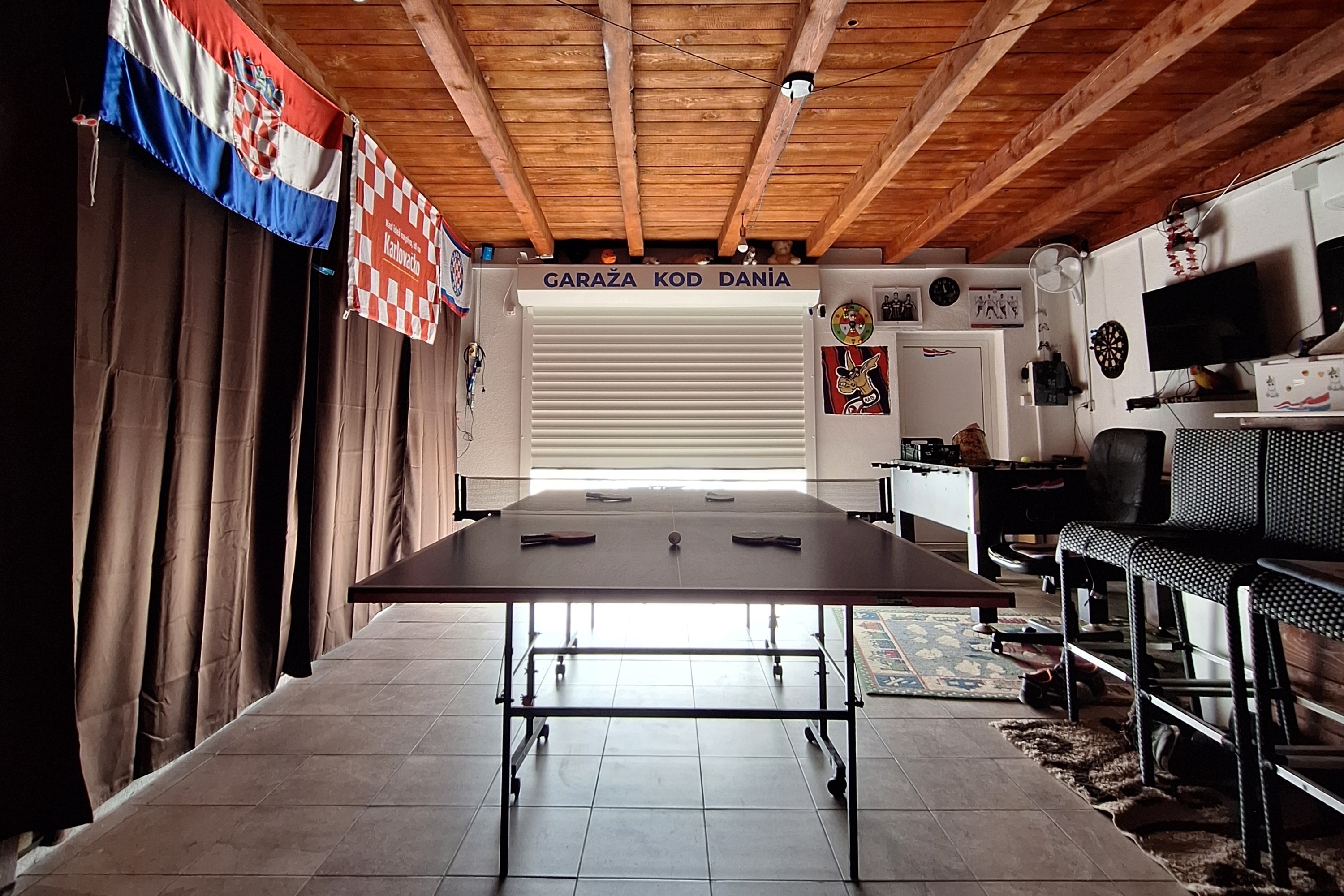 Two bedroom apartment with terrace Palit, Rab (A-24073-a) Two bedroom apartment with terrace Palit, Rab (A-24073-a)