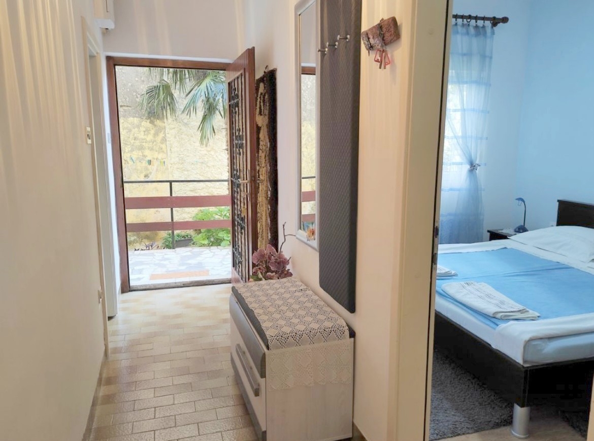 Two bedroom apartment with terrace Selce, Crikvenica  A-a