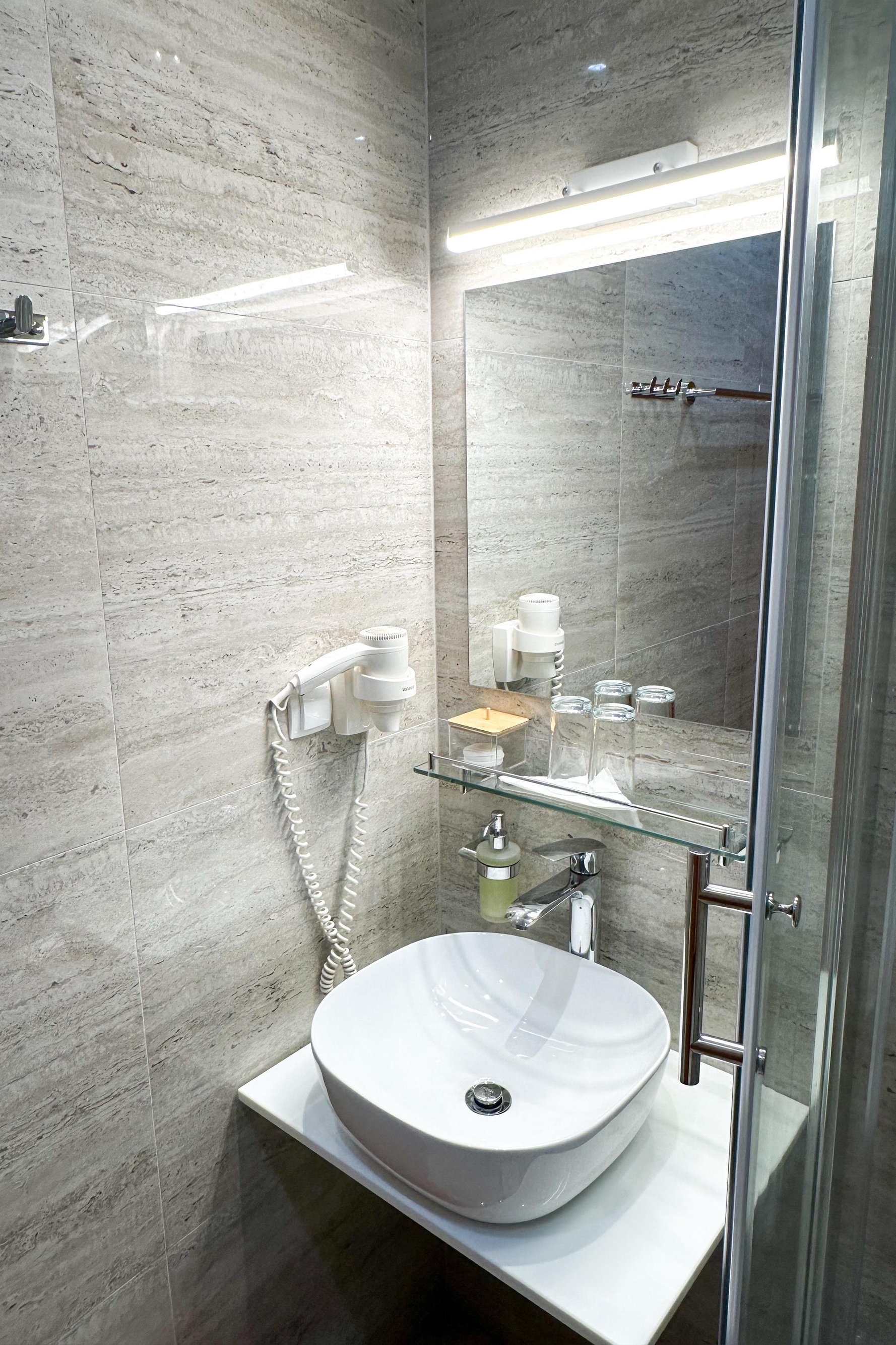 Soba s klimom Zagreb  S-c