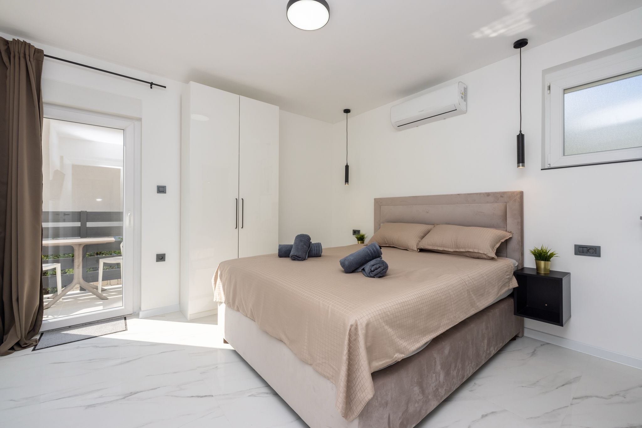 Four bedroom house with balcony Baška, Krk  K