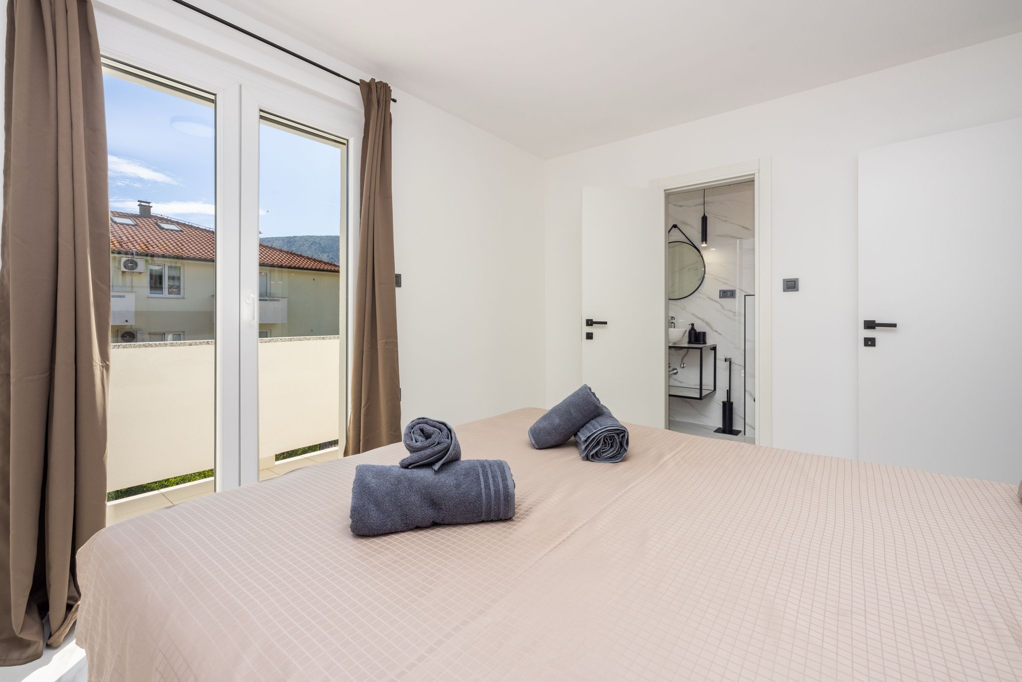 Four bedroom house with balcony Baška, Krk  K