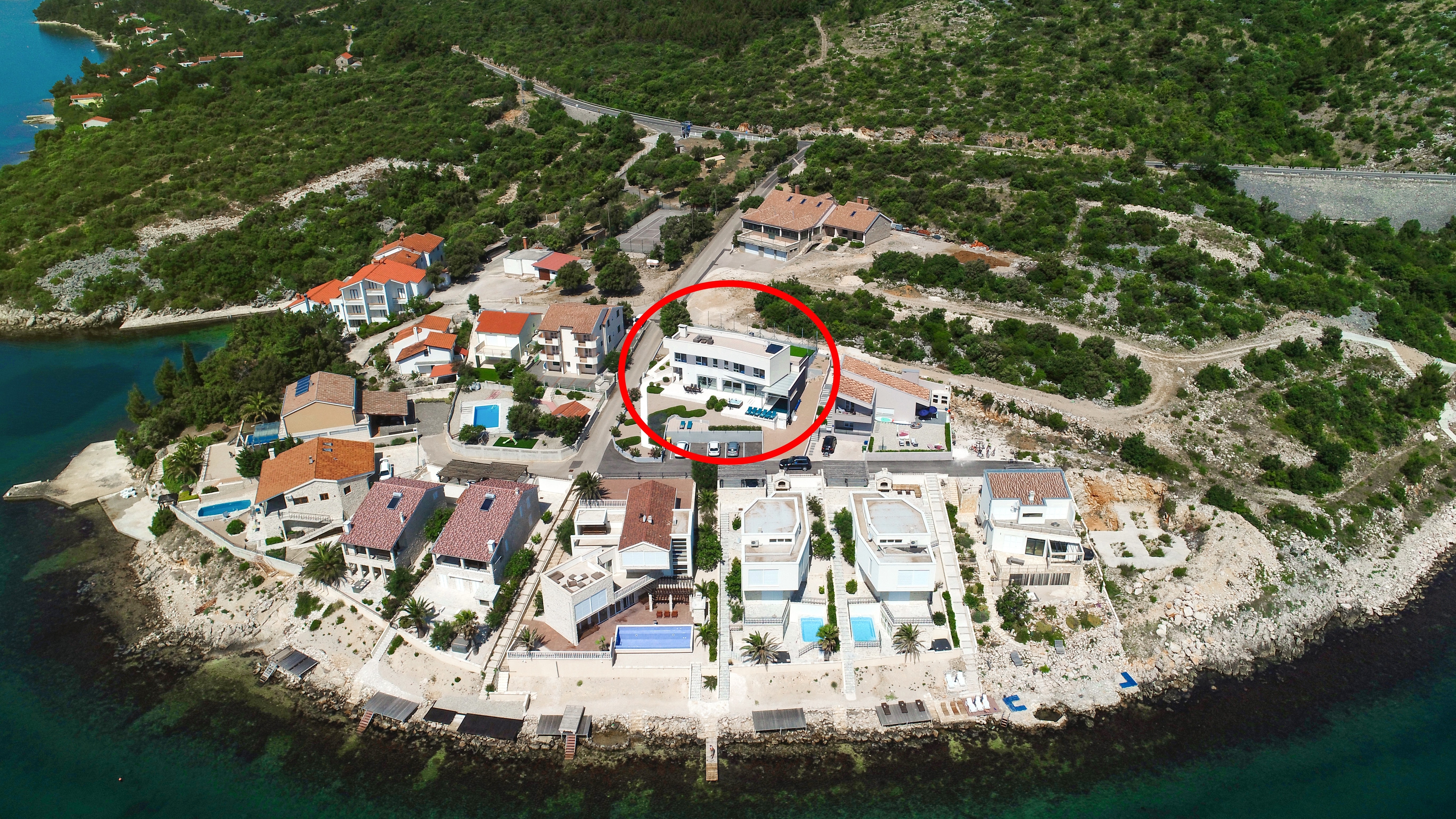 Četverosobna kuća s terasom i pogledom na more Posedarje, Novigrad  K