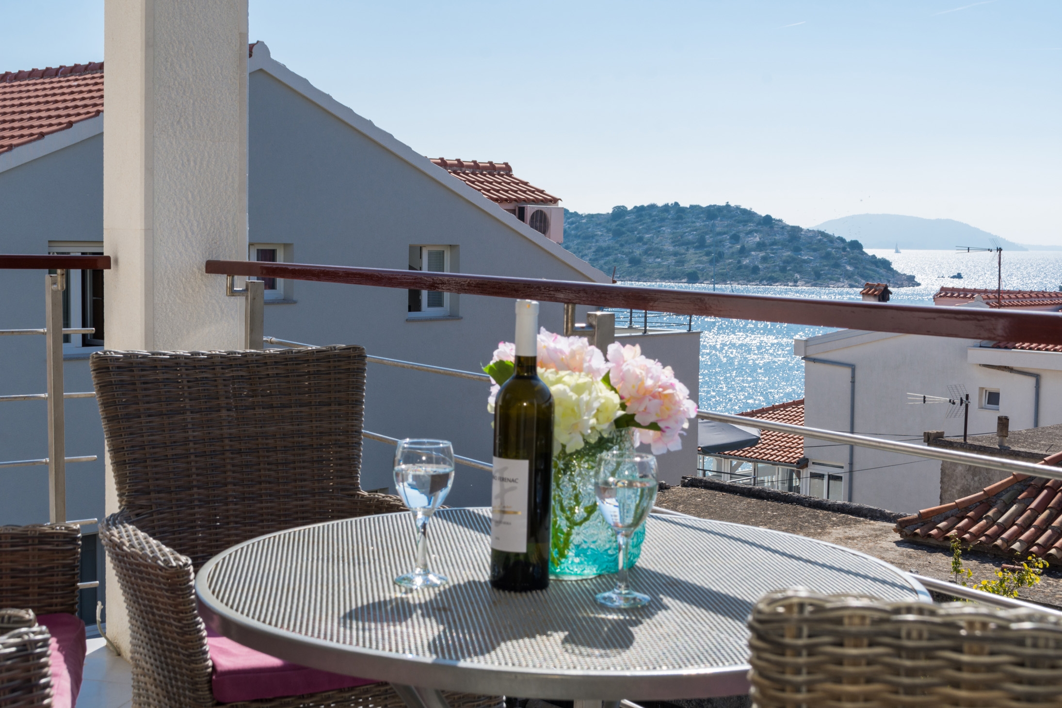 Two bedroom apartment with terrace and sea view Tribunj, Vodice (A-24102-a)