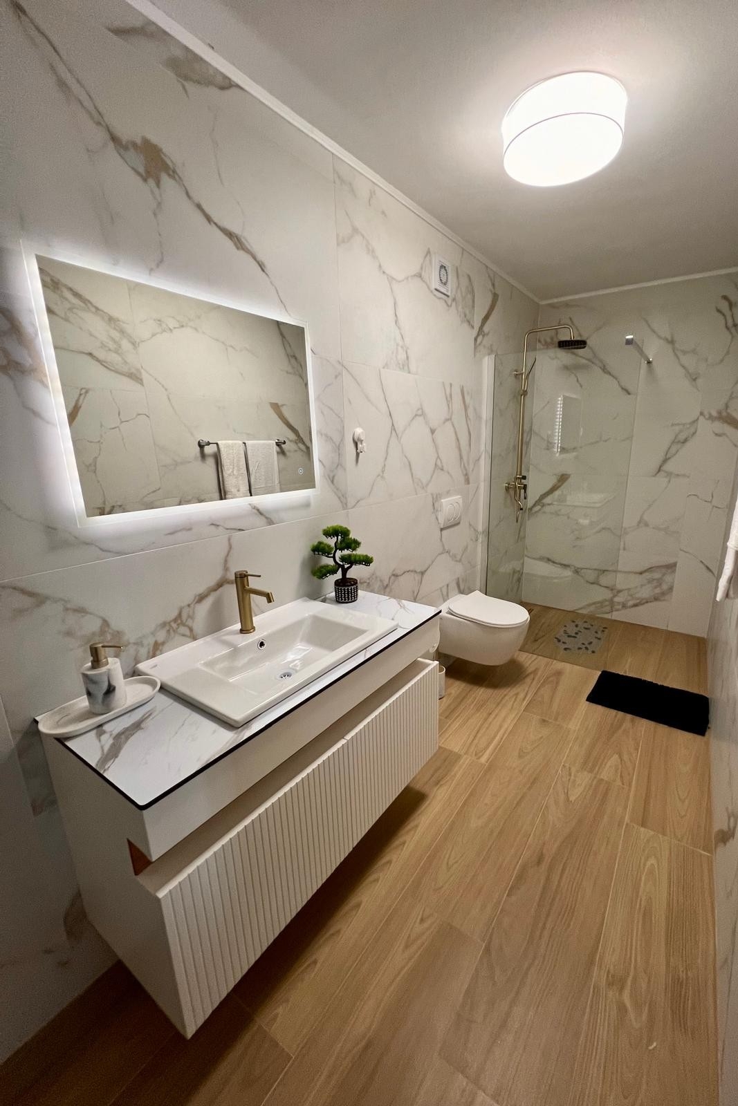 Four bedroom apartment with air-conditioning Finida, Umag  A-a