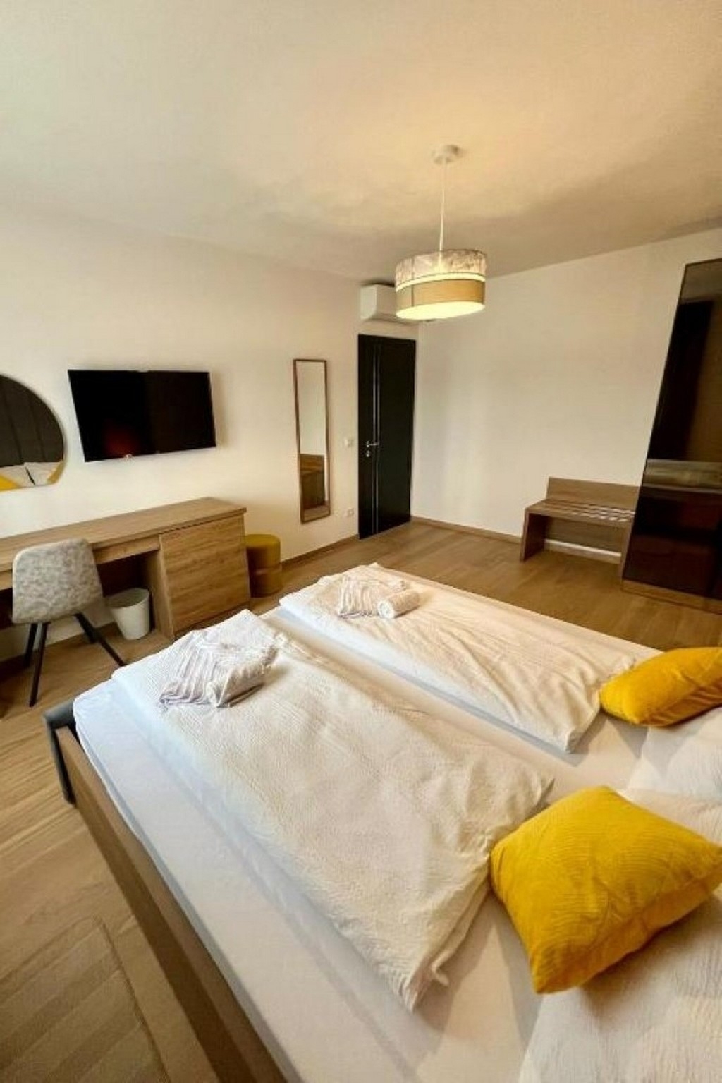 Four bedroom apartment with air-conditioning Finida, Umag  A-b